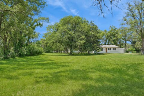 Homes For Sale - 6850 SE Avon Drive<br/> Carlisle, IA 50047