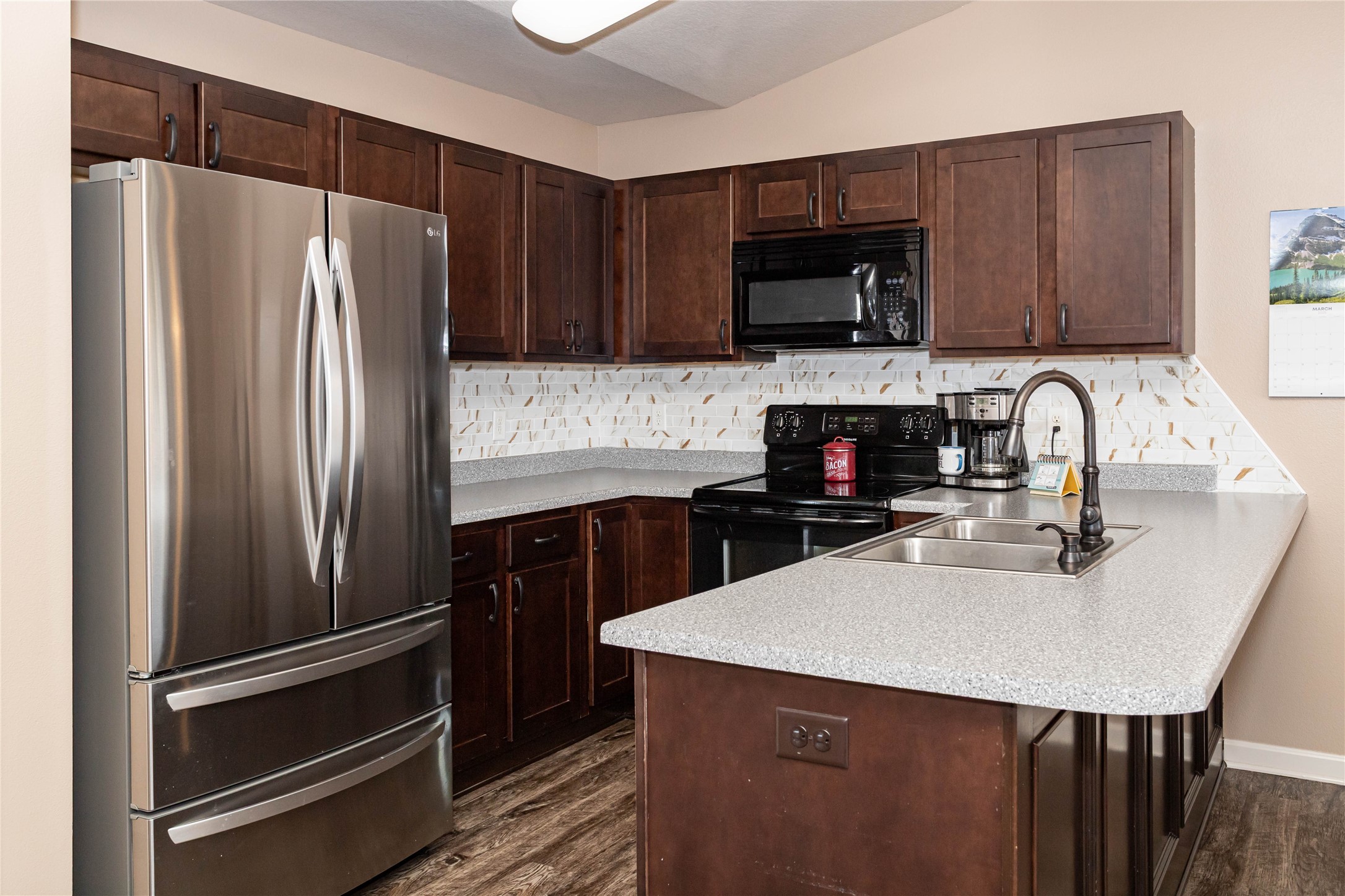 525 Prairie Ridge Drive, Huxley, Iowa image 8