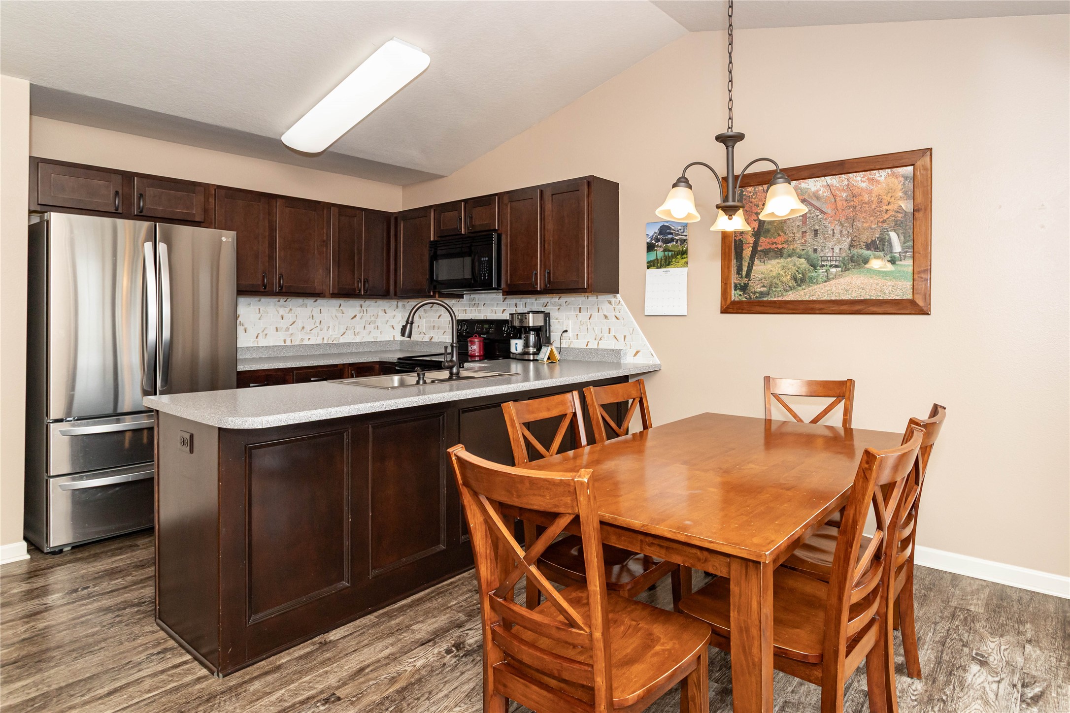 525 Prairie Ridge Drive, Huxley, Iowa image 6