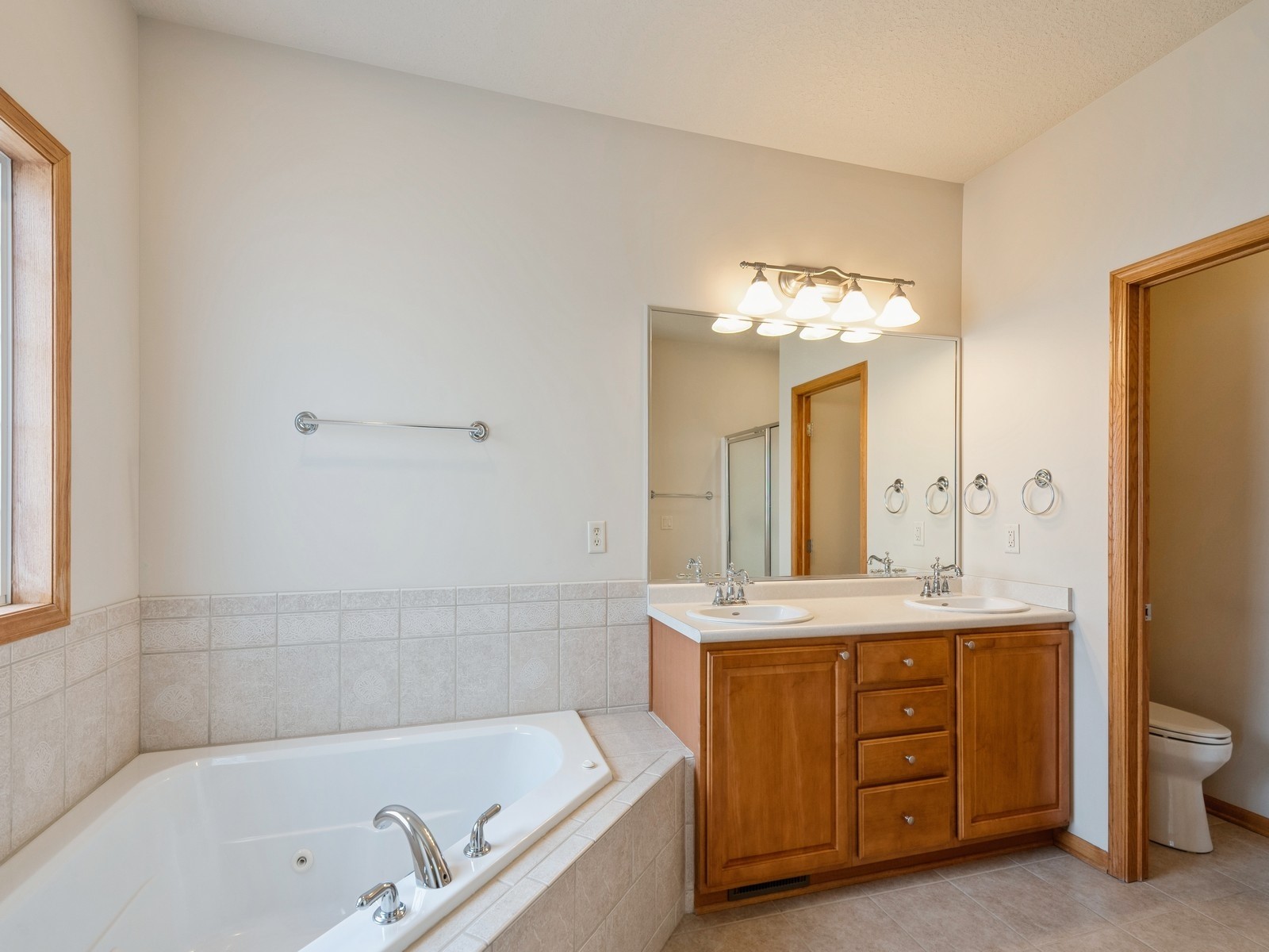 4008 141st Street, Urbandale, Iowa image 18