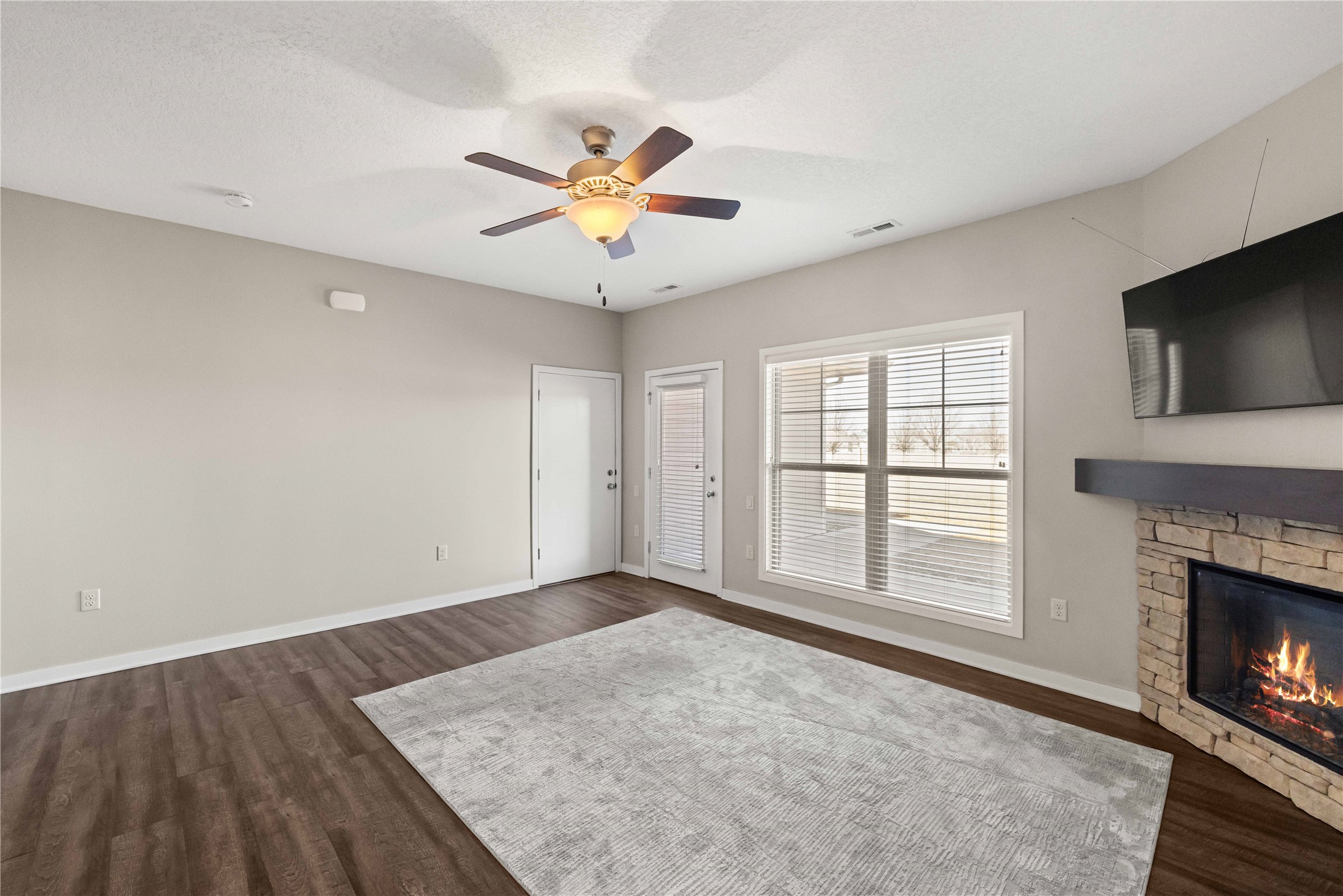 2507 NE Oak Drive #1, Ankeny, Iowa image 3