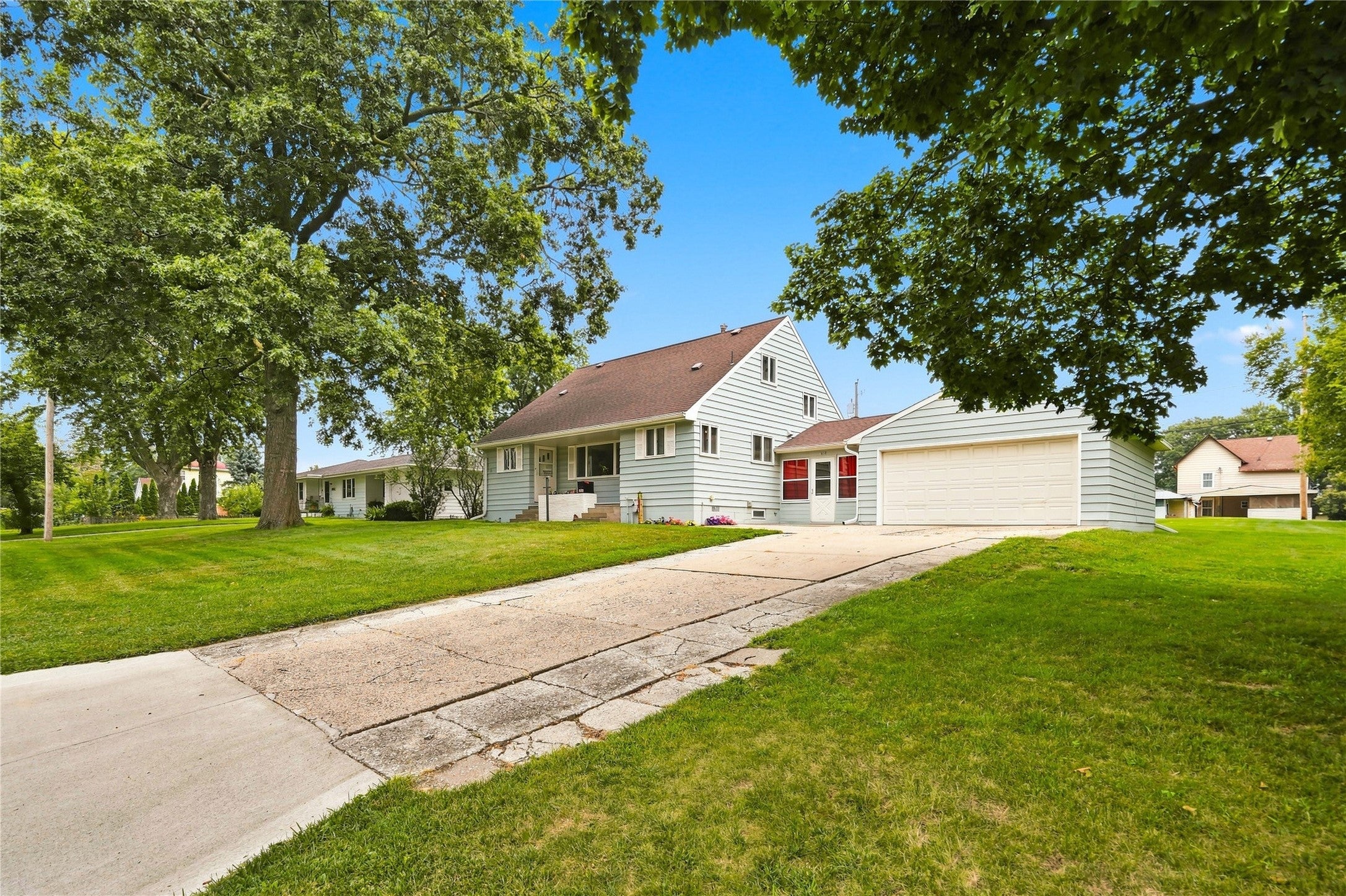 1820 W 3rd Street