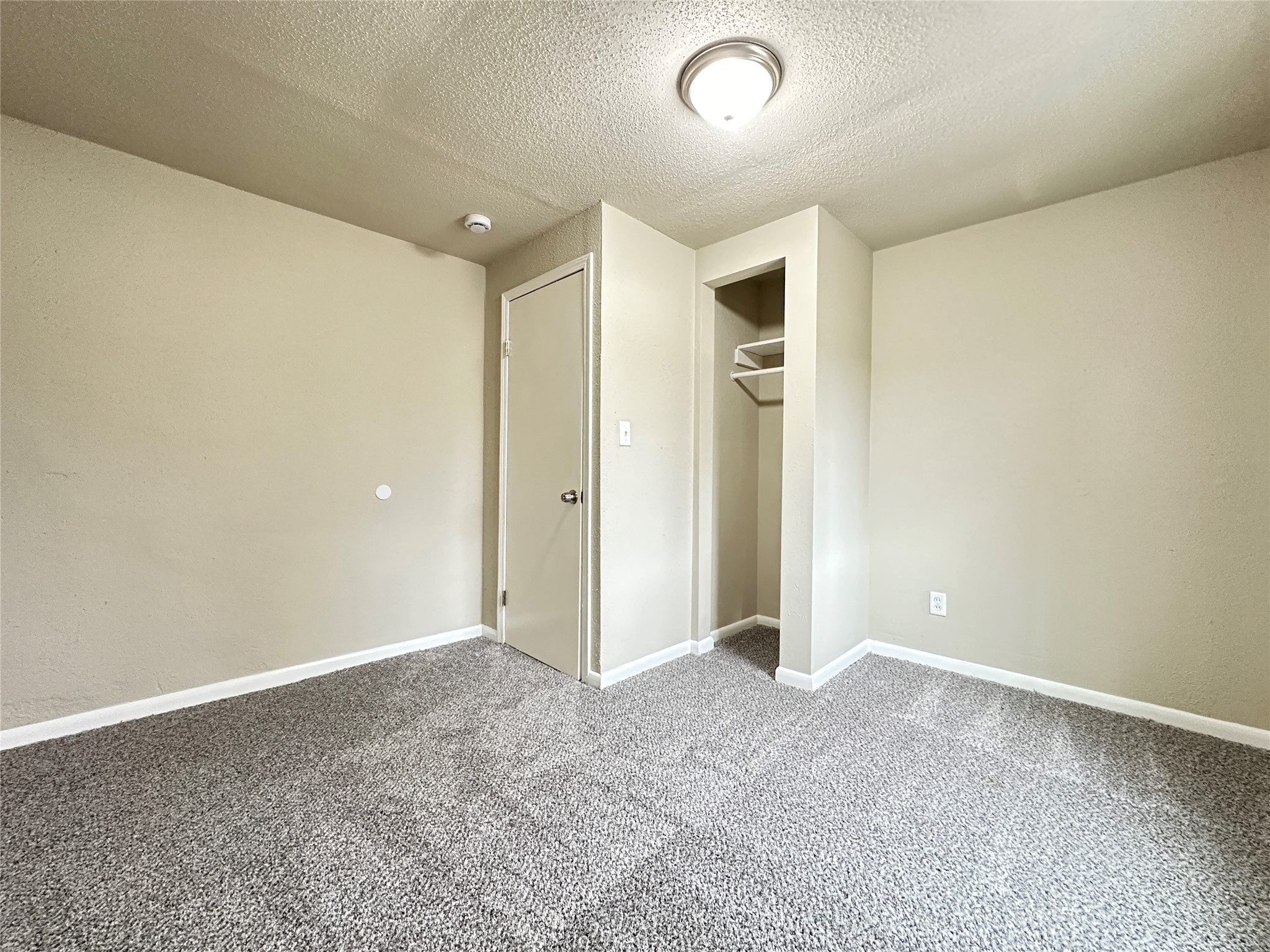 1300 E 7th Street, Newton, Iowa image 22
