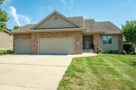 Homes For Sale - 1219 NW Boulder Drive<br/> Polk County, Ankeny, IA 50023