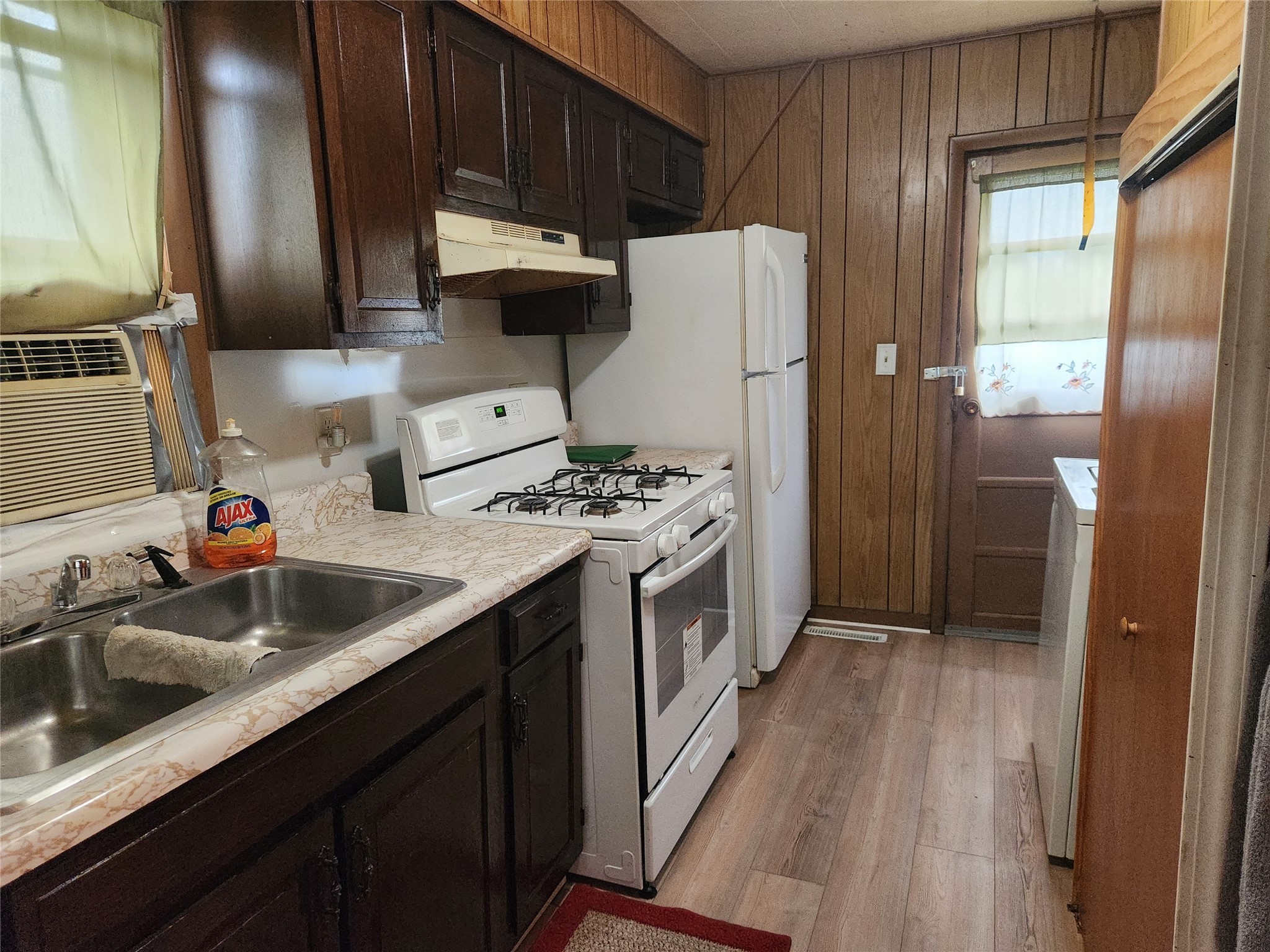 709 S Streeter Street, Knoxville, Iowa image 6