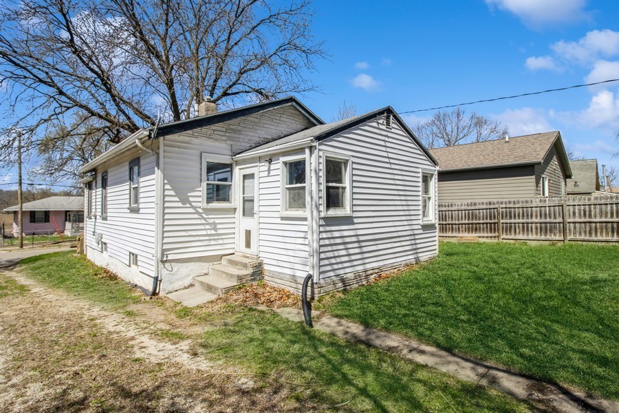 2345 E 37th Court, Des Moines, Iowa image 23