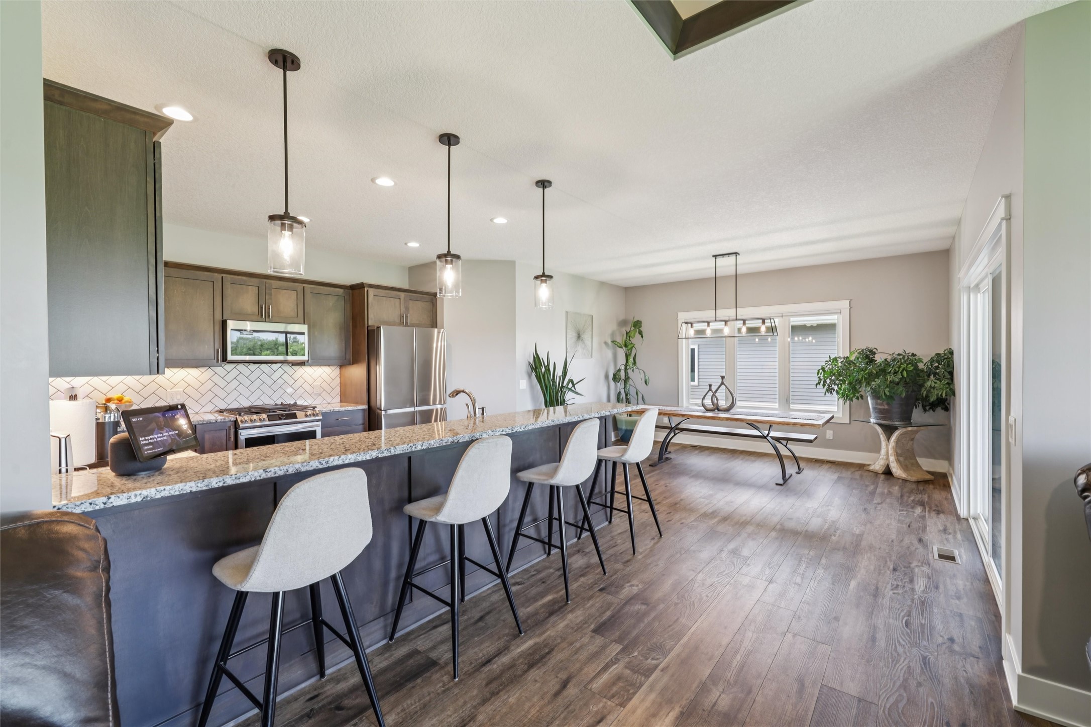 525 NW Somerset Court