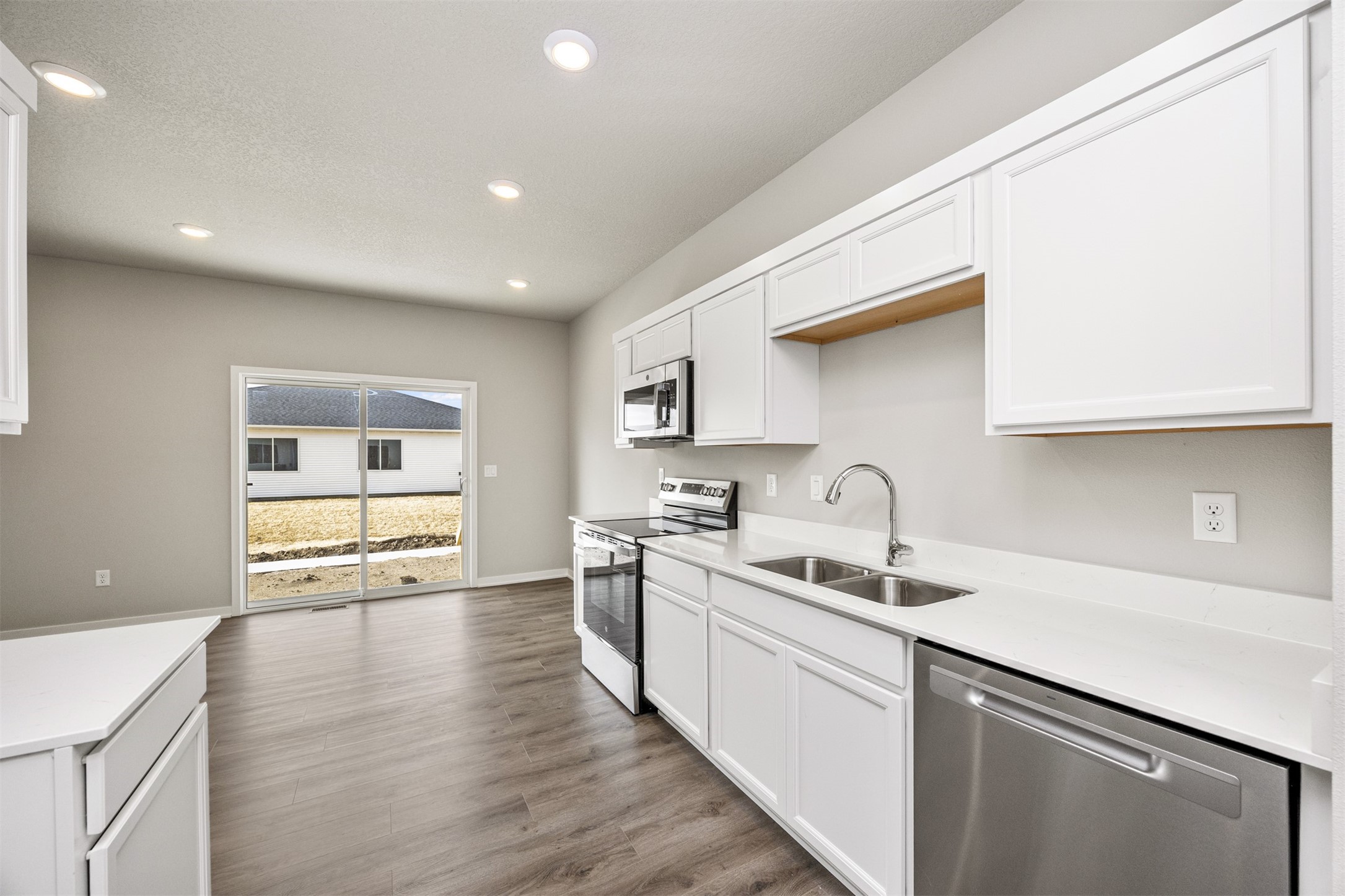 2824 Quartz Avenue, Bondurant, Iowa image 15