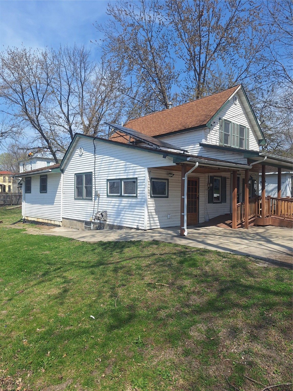 200 Jefferson Street, Colfax, Iowa image 3