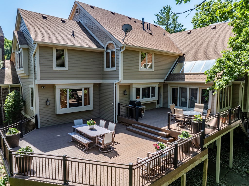 215 S 33rd Street