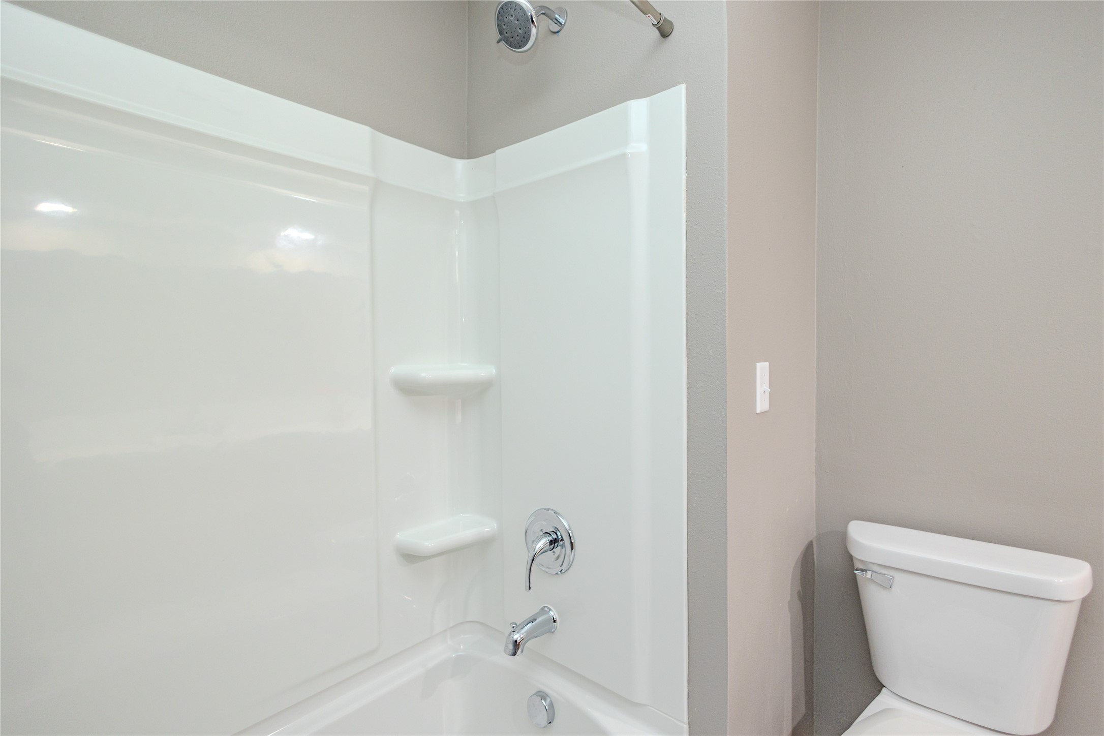 214 W 13th Street, Newton, Iowa image 23