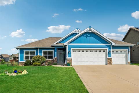 Homes For Sale - 1634 NW Reinhart Drive<br/> Ankeny, IA 50023