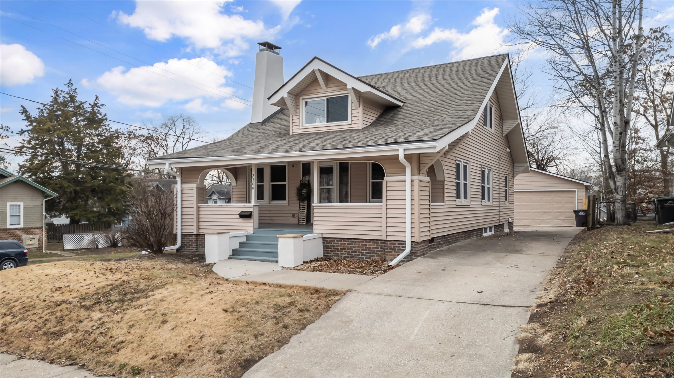 2300 E 12th Street, Des Moines, Iowa image 2