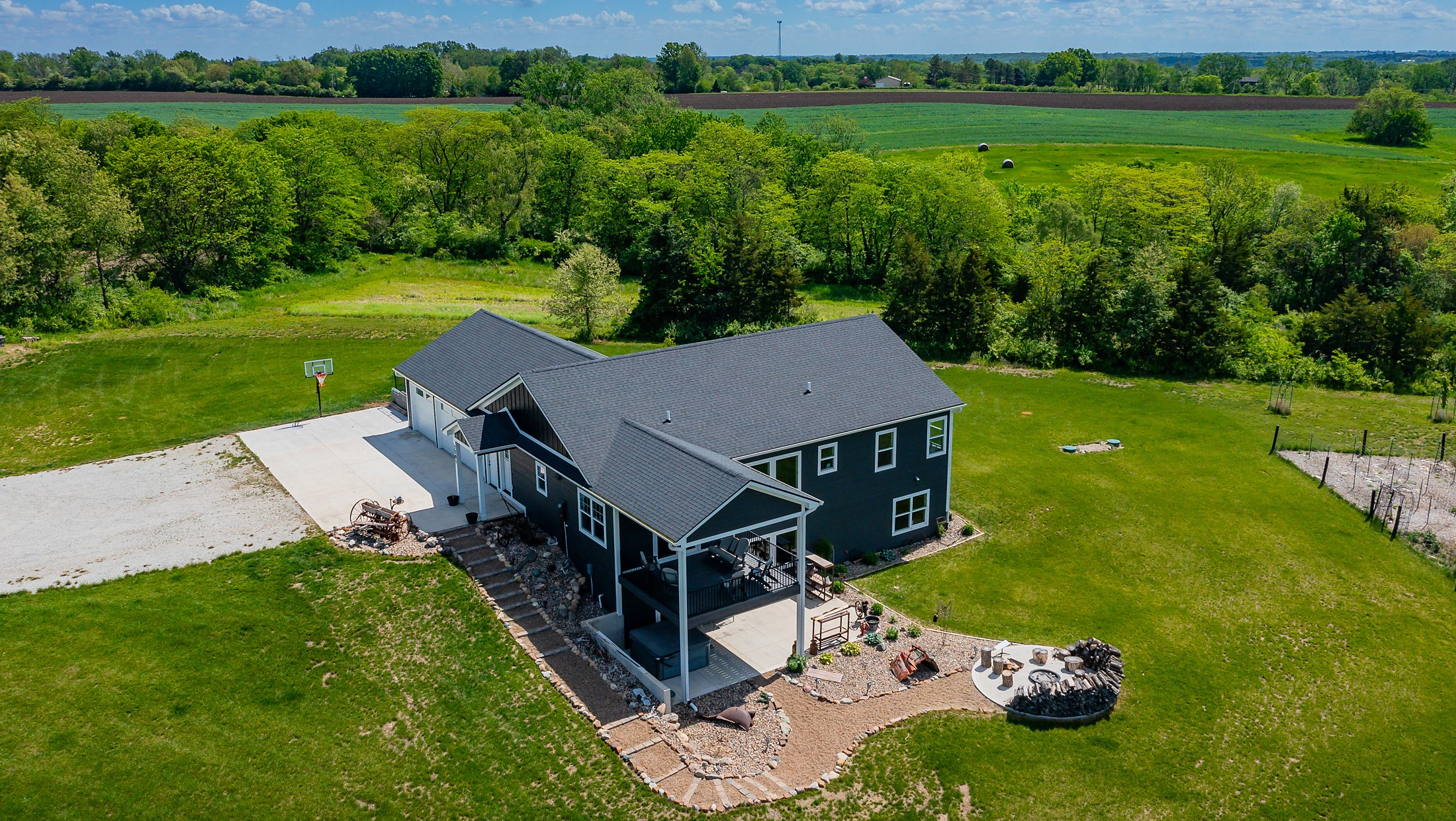 7291 70th Avenue, Indianola, Iowa image 2