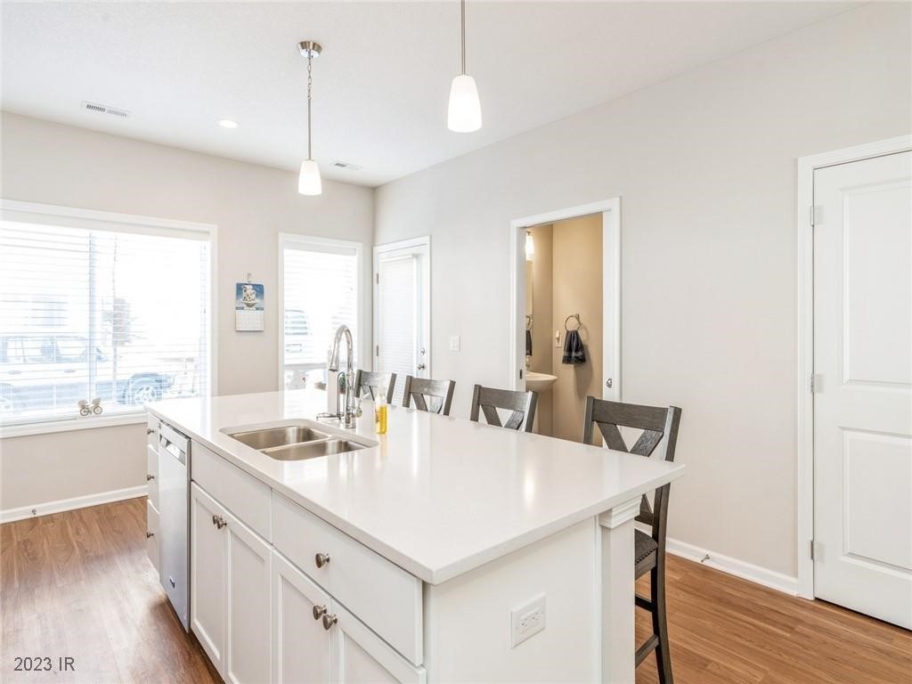 455 SW 12th Street, Des Moines, Iowa image 5