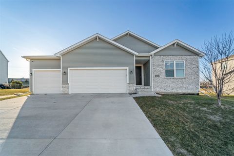 Apartment For Sale - 1728 Figg Drive<br/> Adel, IA 50003