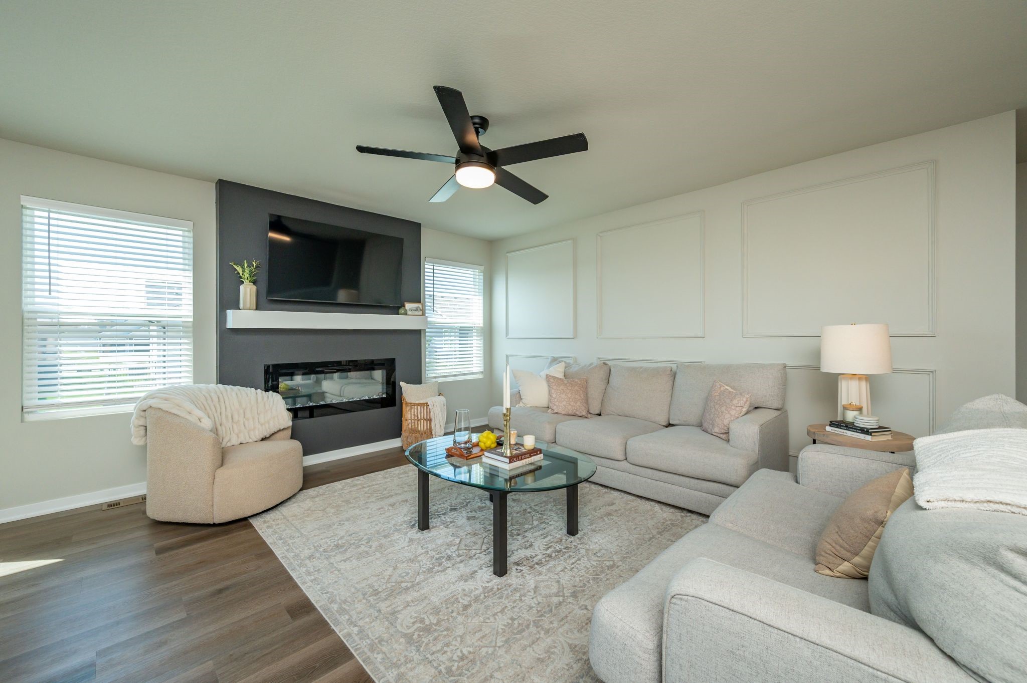 800 Knoll Drive