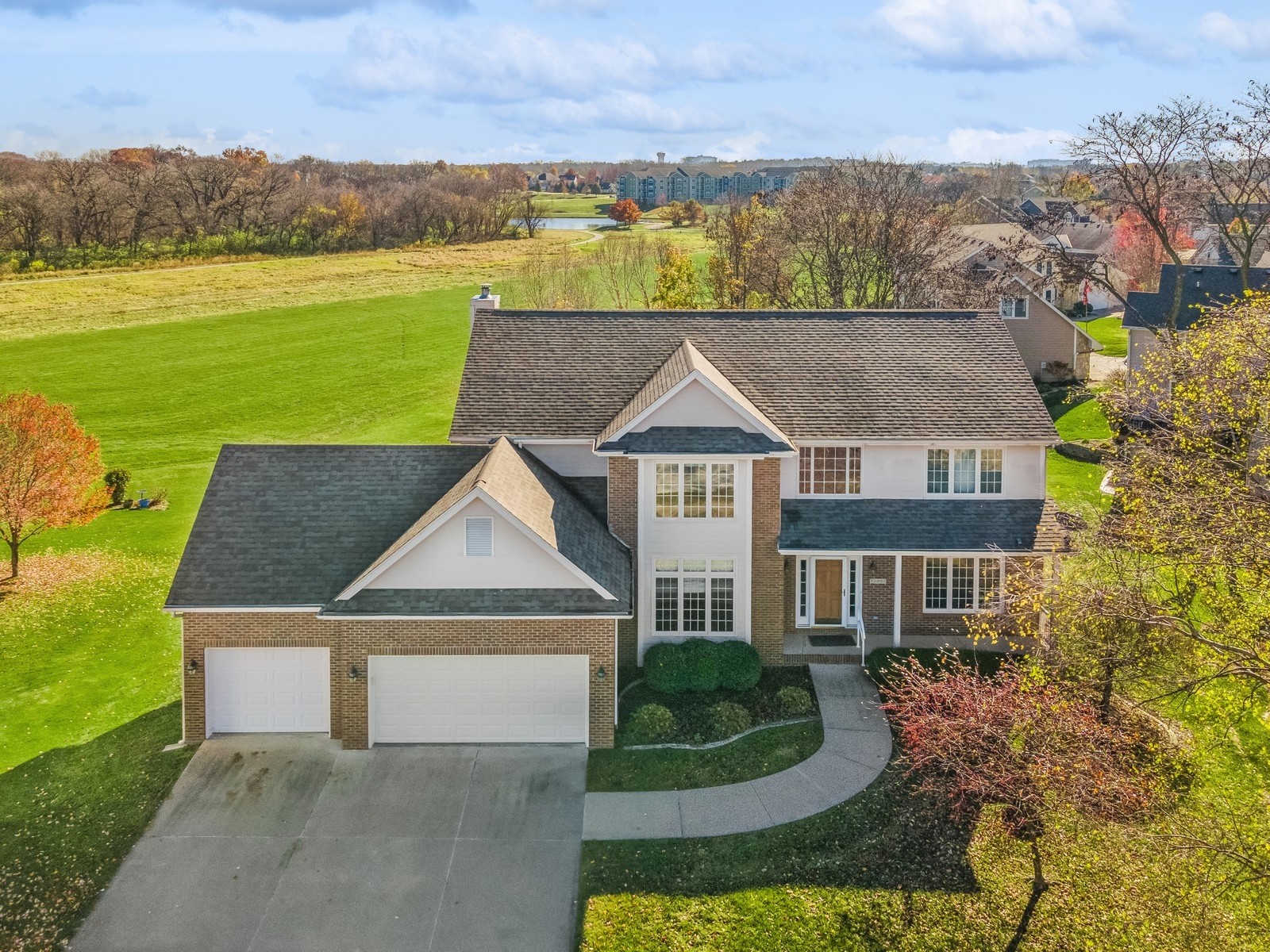 13908 Buena Vista Drive, Urbandale, Iowa image 1