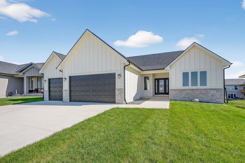 4641 179th Street Urbandale IA 50323