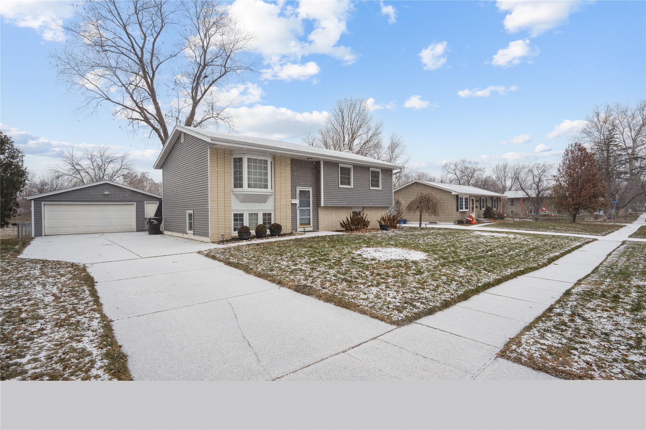 506 SW Franklin Drive, Ankeny, Iowa image 2