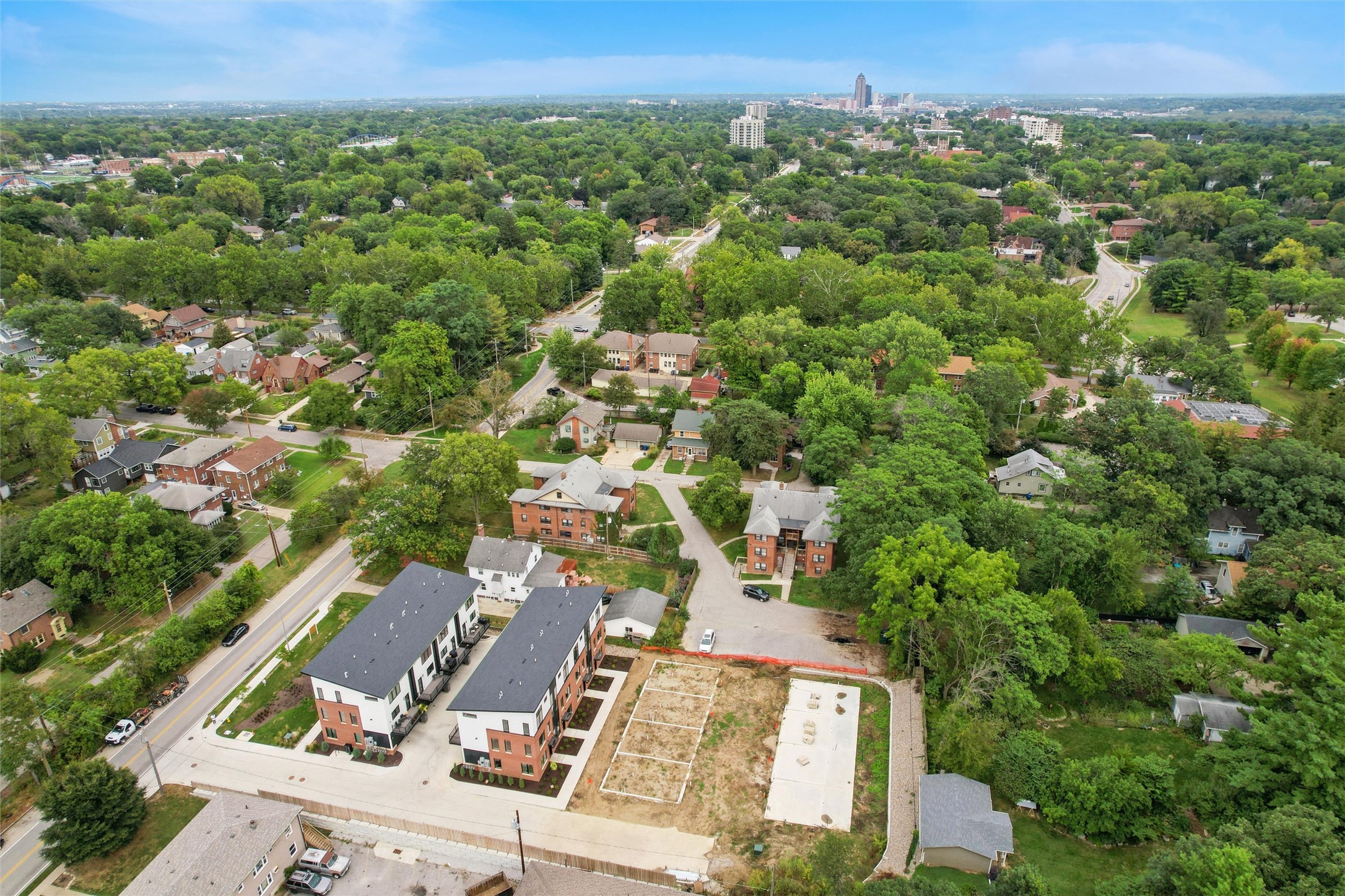 4848 Ingersoll Avenue