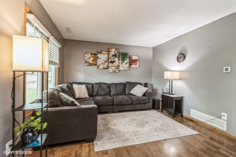 555 Patterson Drive, Carlisle, Iowa image 6