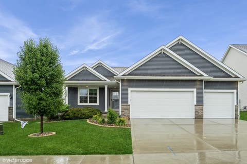 Featured picture for the property 721740