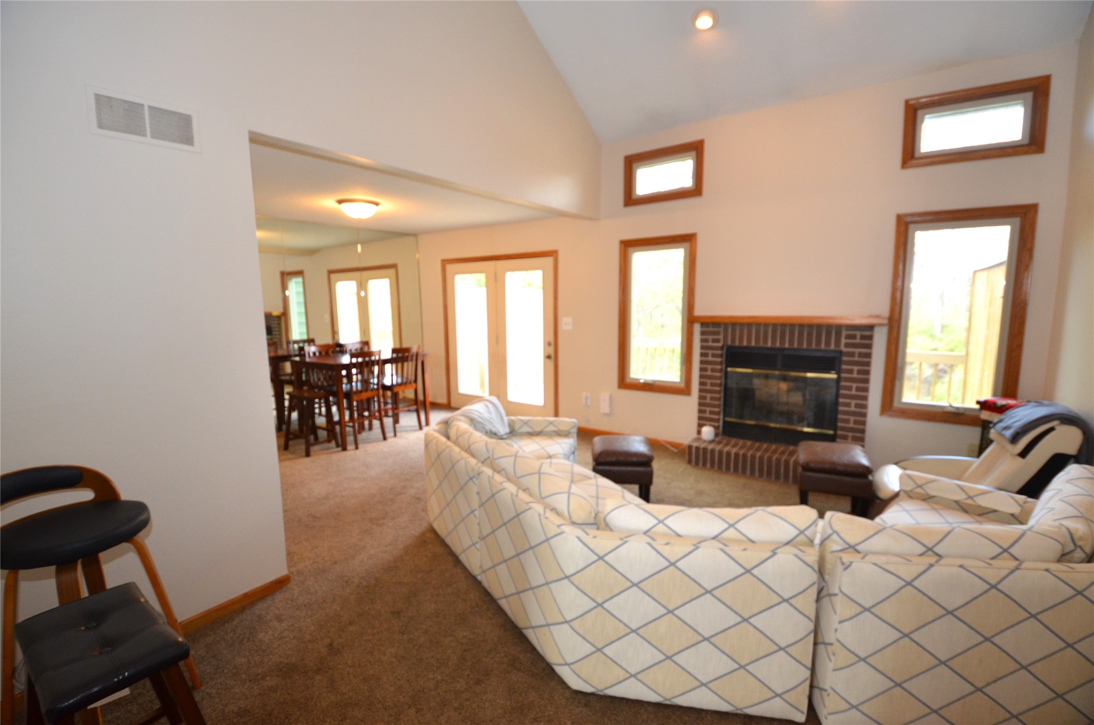 3707 Oak Creek Place, West Des Moines, Iowa image 4