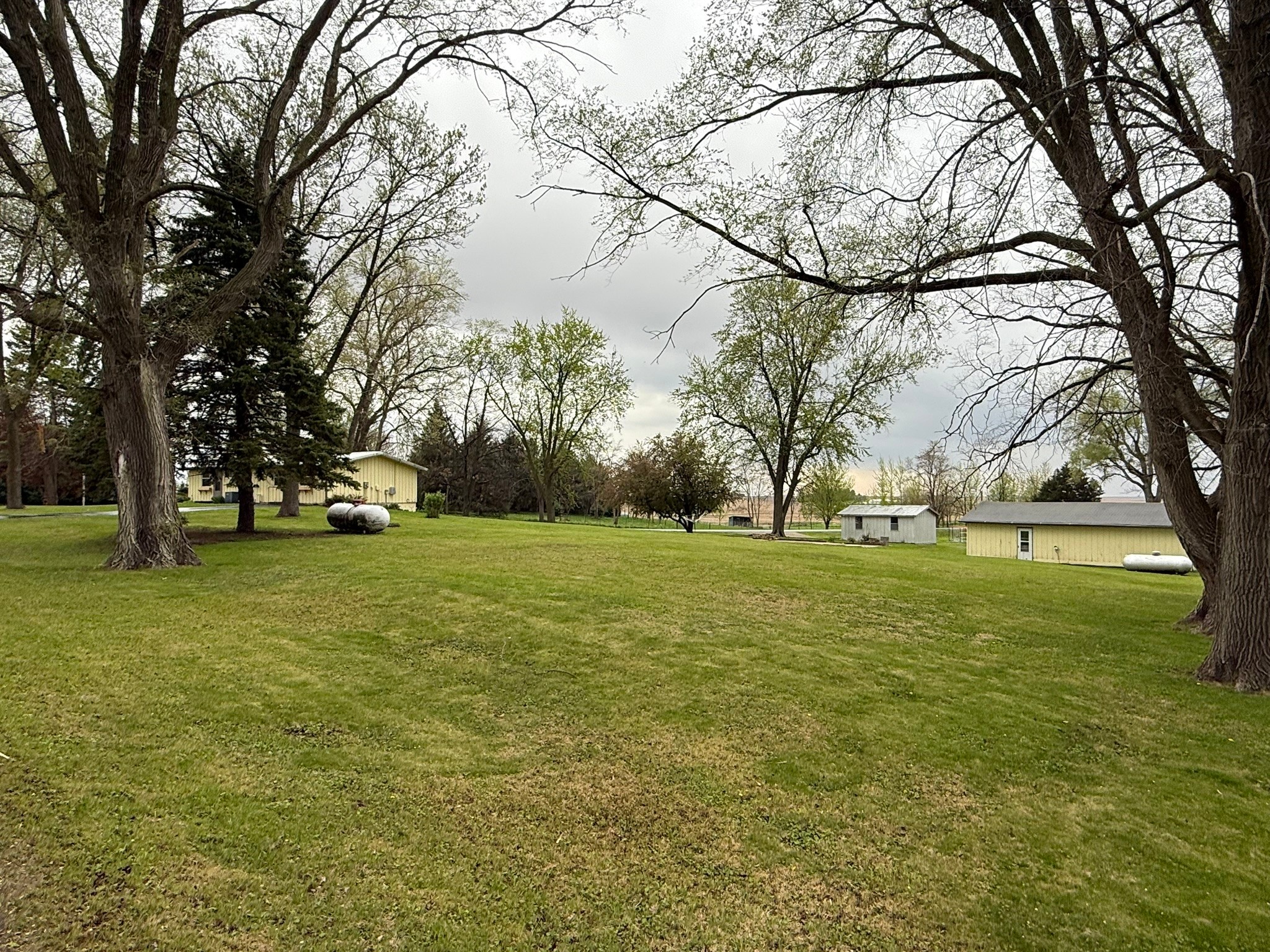 114 S Maple Street, Gilman, Iowa image 4