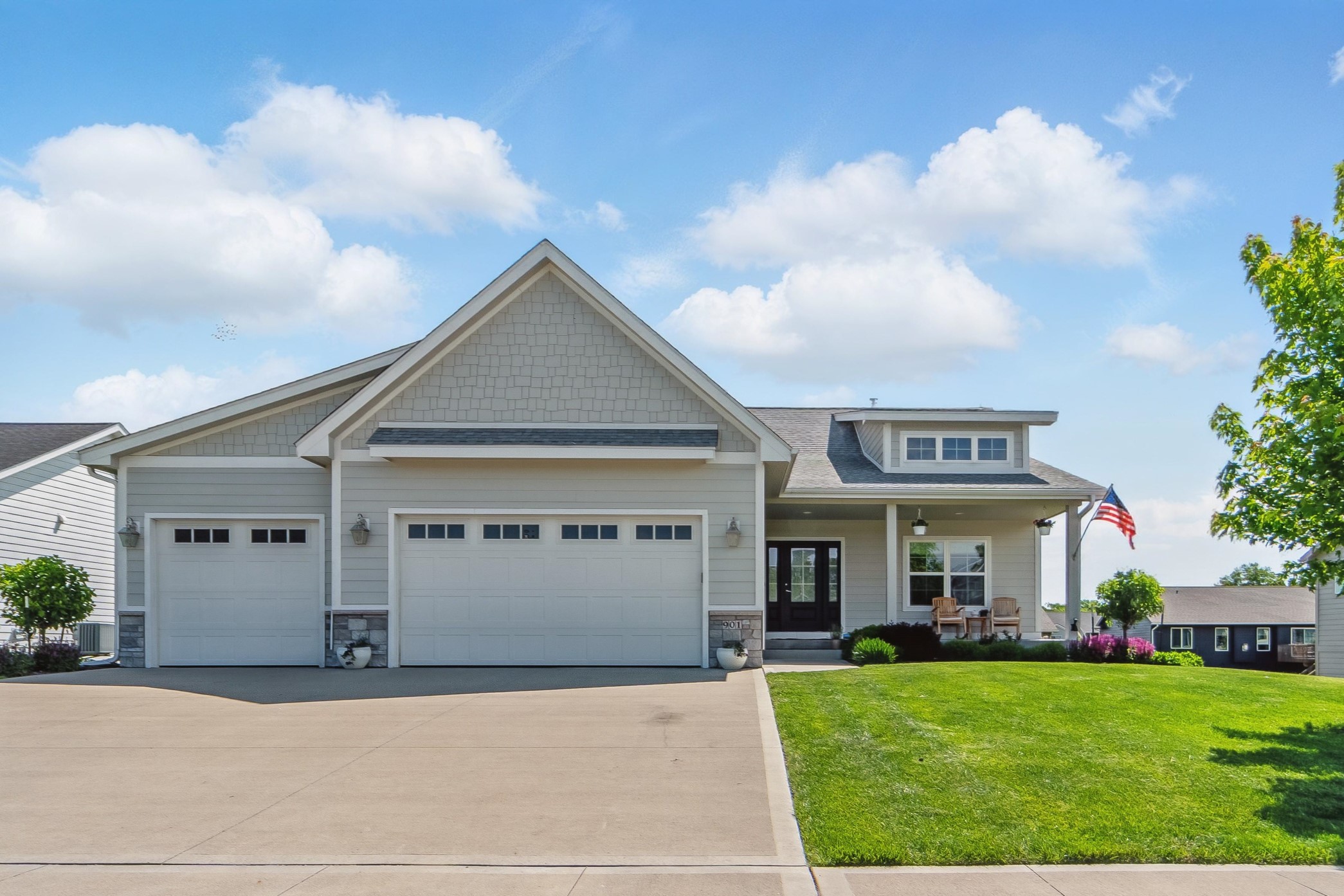 901 Cardinal Drive, Polk City, Iowa image 1