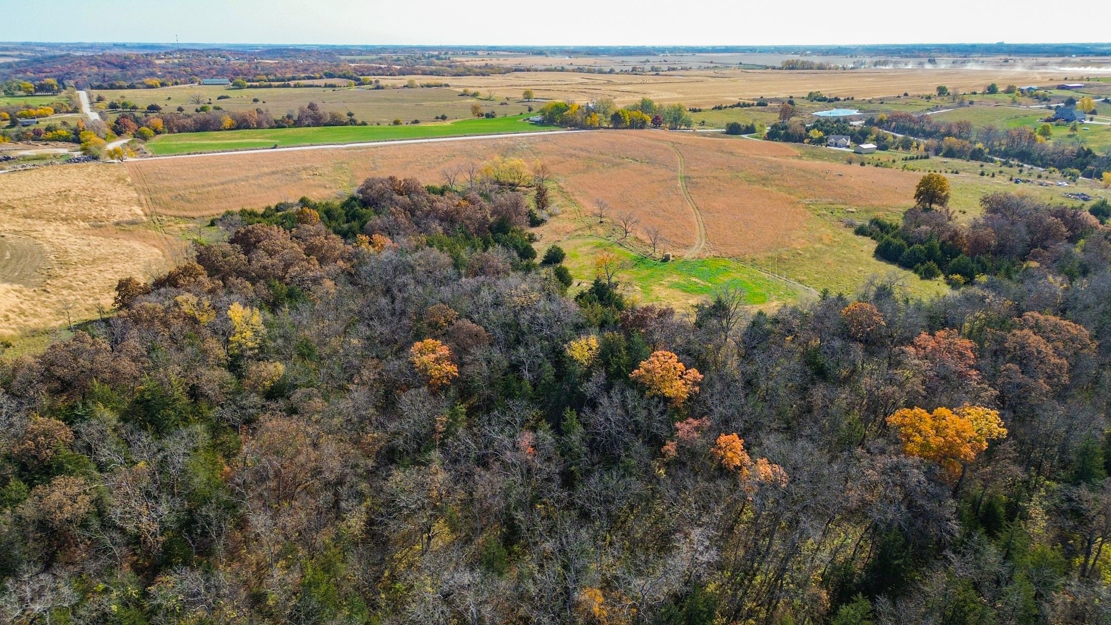 2 Hogback Bridge Road, Earlham, Iowa image 12