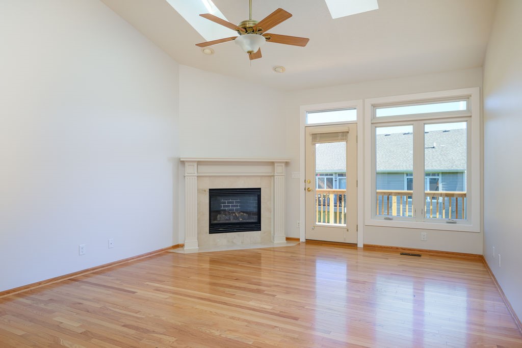 1815 SE Hickory Circle