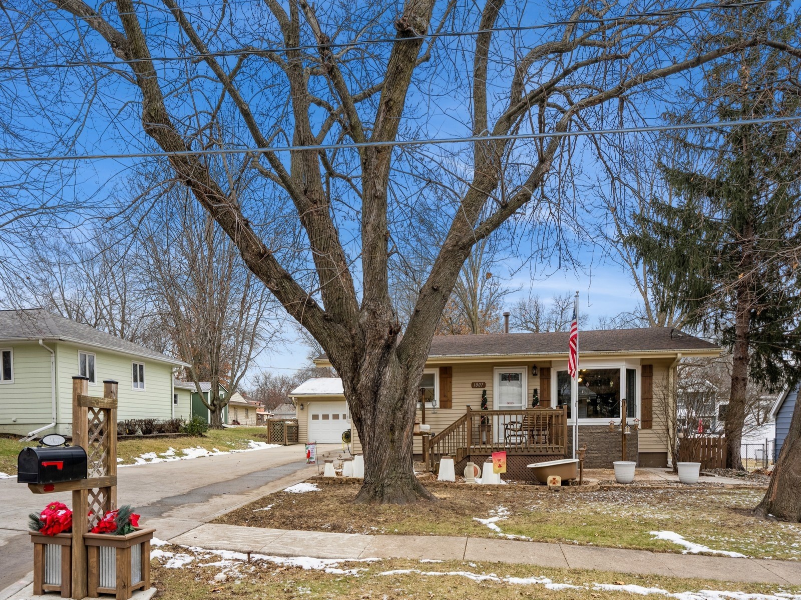 1007 W Boston Avenue, Indianola, Iowa image 2