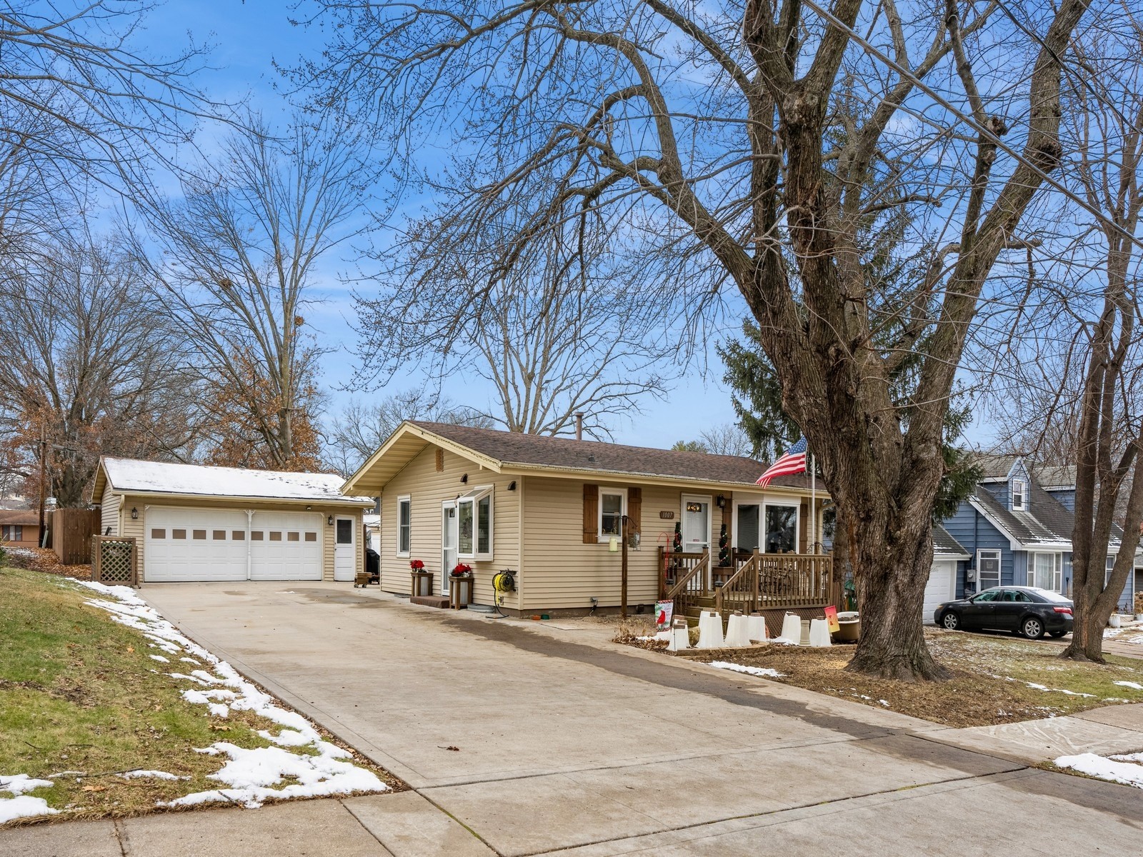 1007 W Boston Avenue, Indianola, Iowa image 1