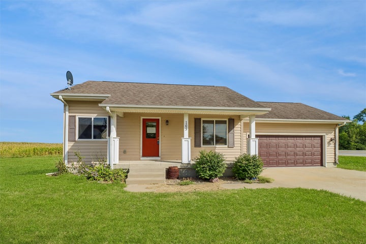 Photo 1 of 13 — 105 Lillianna Street, Patterson, IA 50218