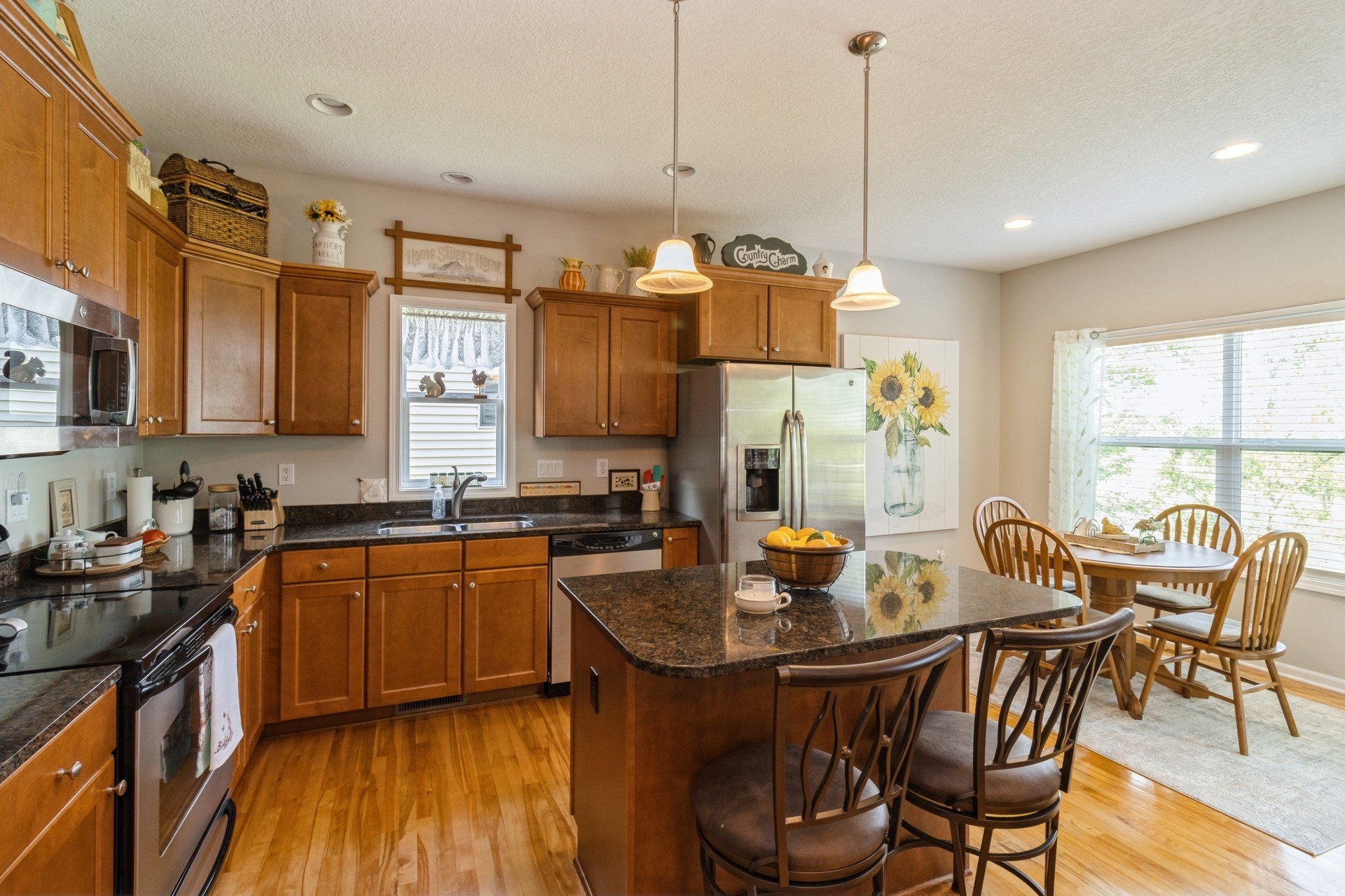 Norwalk, Iowa 50211, United States, 3 Bedrooms Bedrooms, ,2 BathroomsBathrooms,Residential,Active,164598