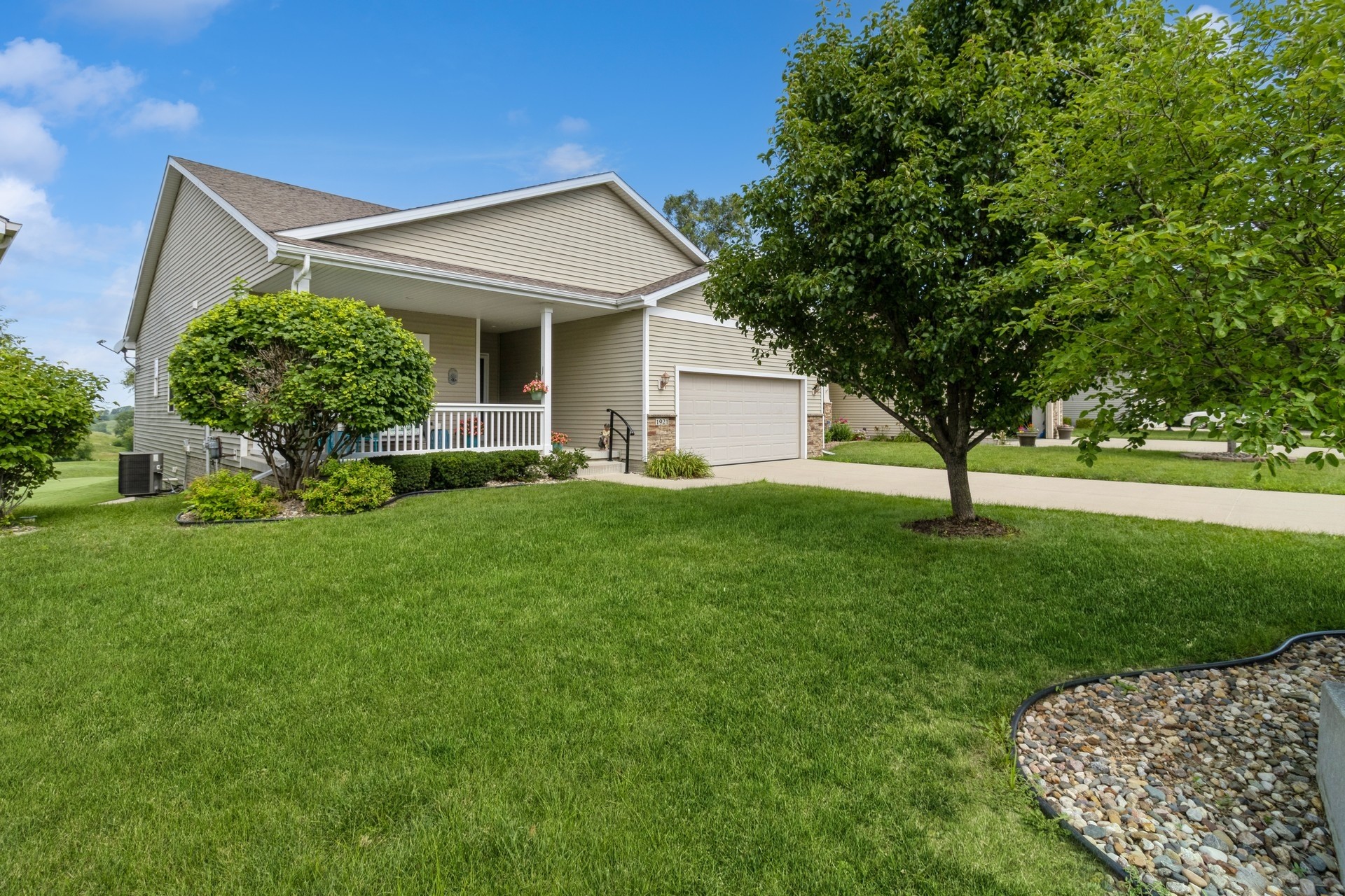 Norwalk, Iowa 50211, United States, 3 Bedrooms Bedrooms, ,2 BathroomsBathrooms,Residential,Active,164598