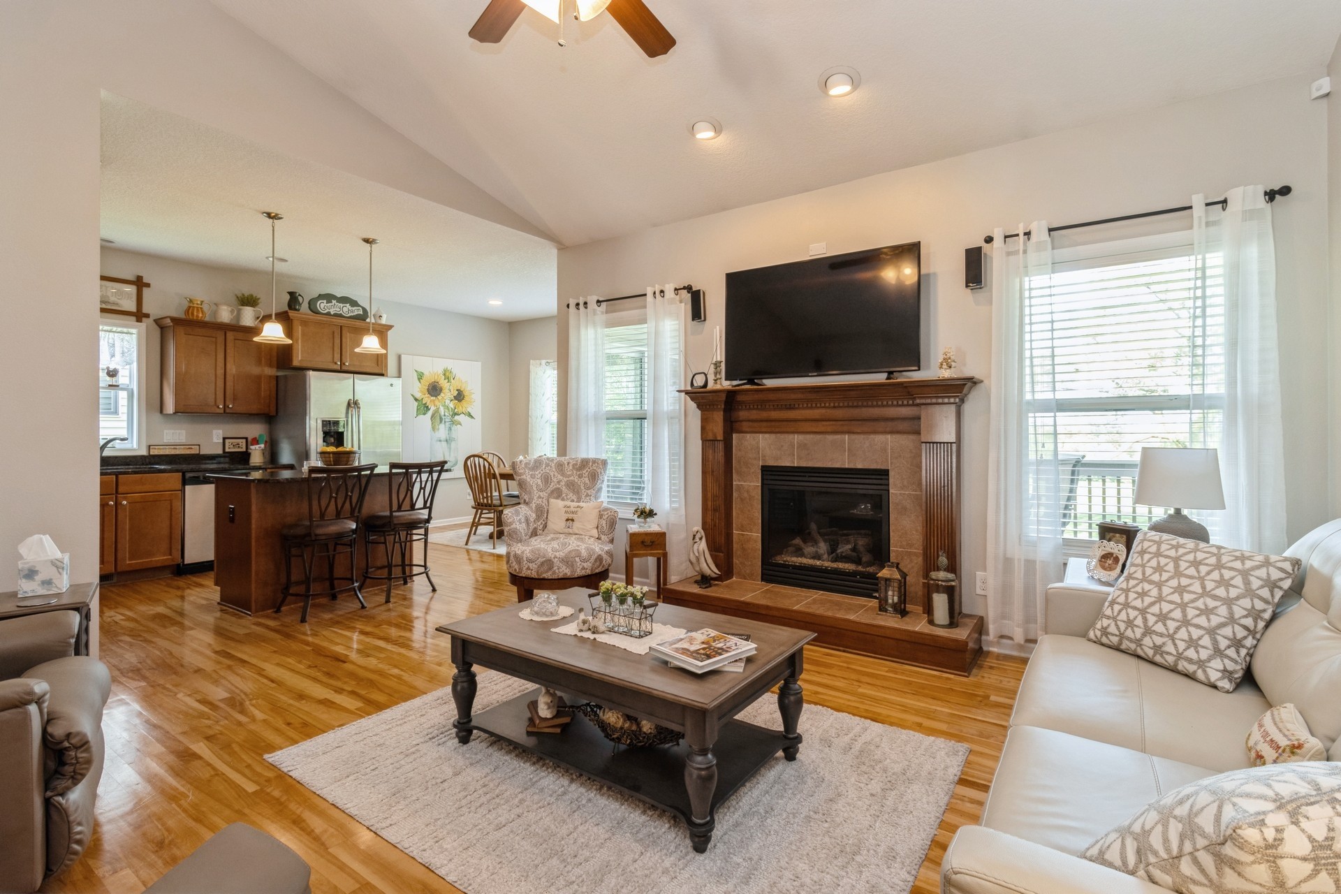 Norwalk, Iowa 50211, United States, 3 Bedrooms Bedrooms, ,2 BathroomsBathrooms,Residential,Active,164598