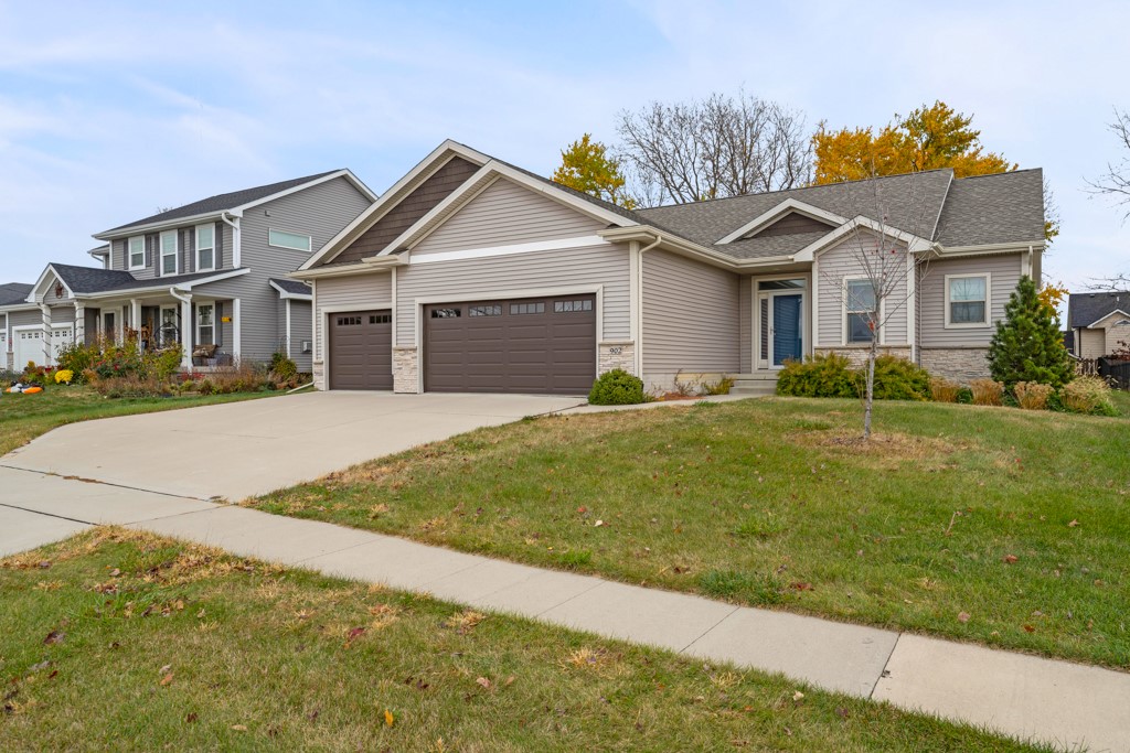 902 Wilder Boulevard, Ames, Iowa image 3