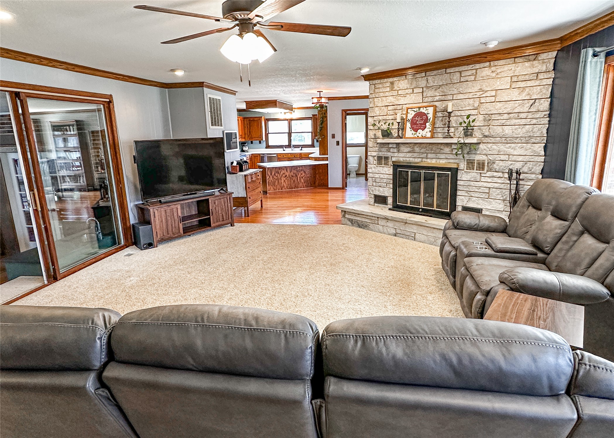 1009 198th Place, Pella, Iowa image 13
