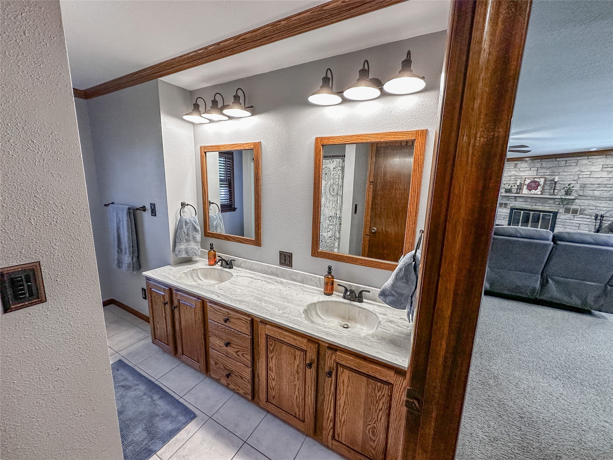 1009 198th Place, Pella, Iowa image 17