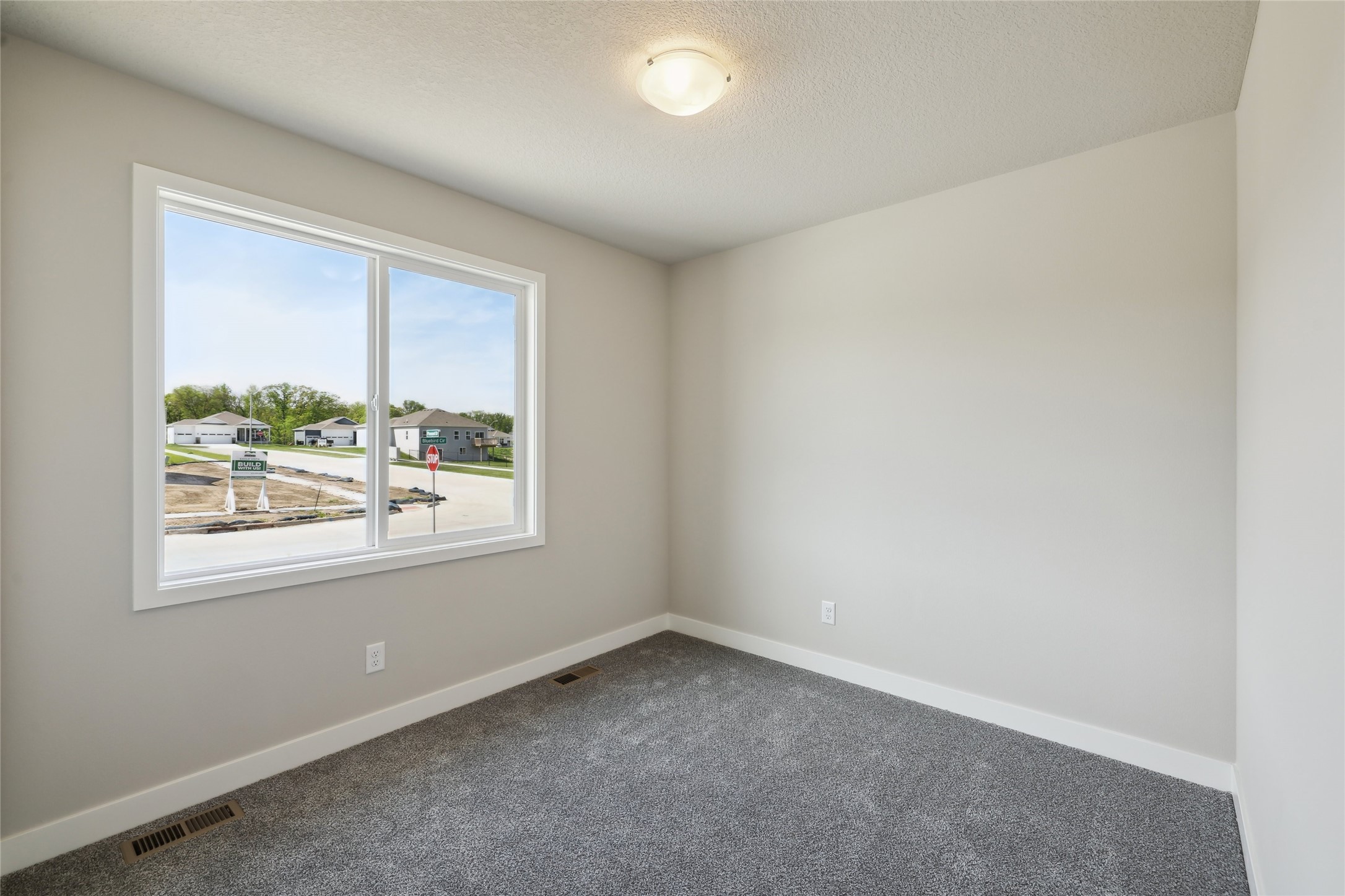 25115 Bluebird Circle, Adel, Iowa image 13