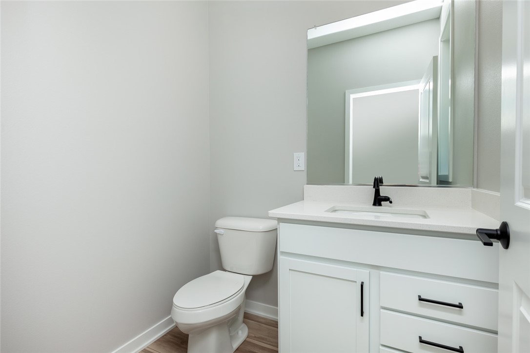 2738 Fleur Drive #23, Des Moines, Iowa image 19