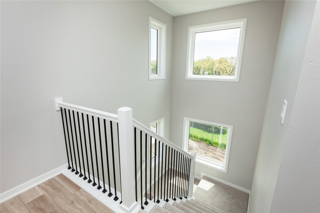 2738 Fleur Drive #23, Des Moines, Iowa image 20