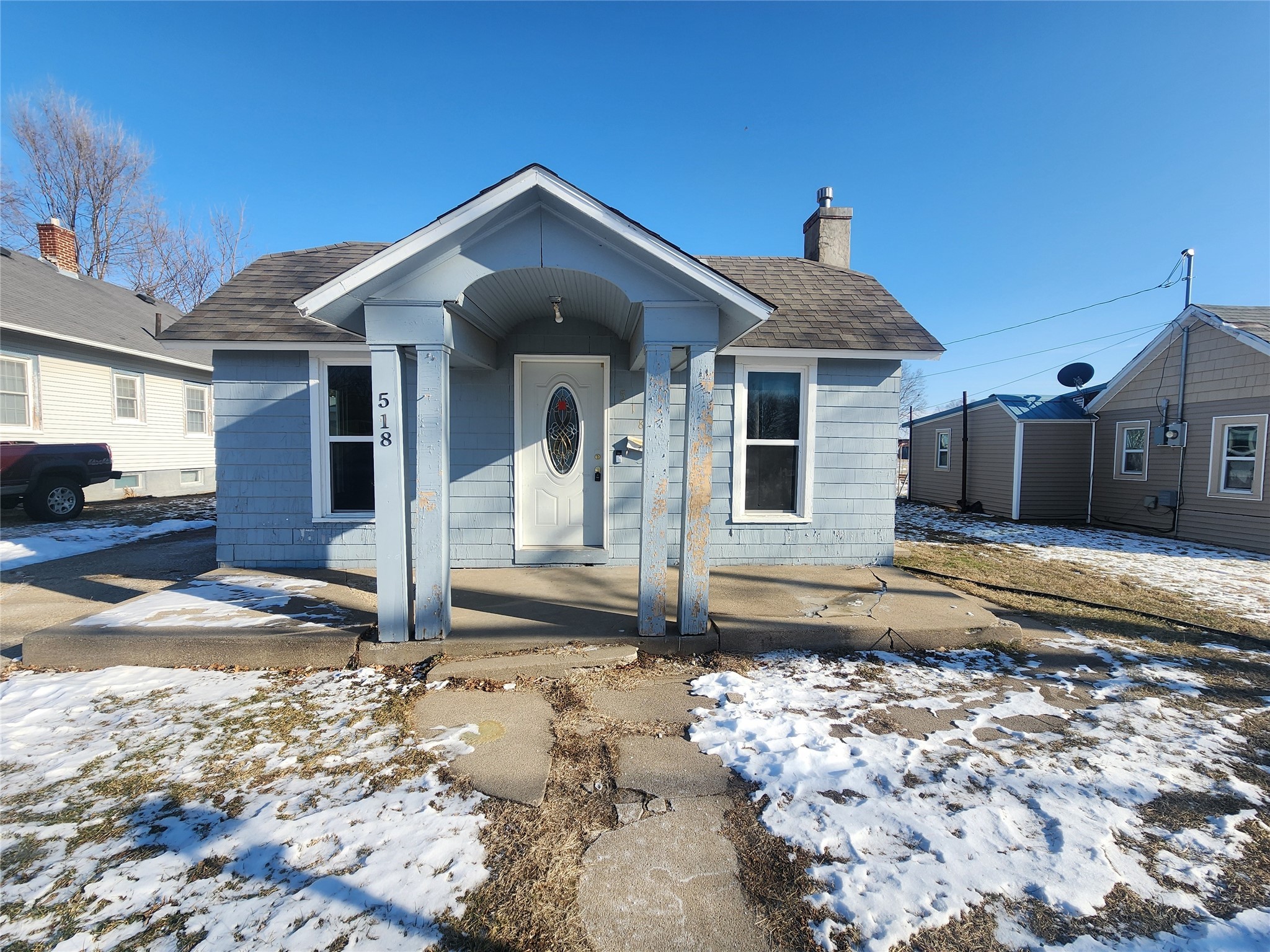 518 5th Street, Perry, Iowa image 1