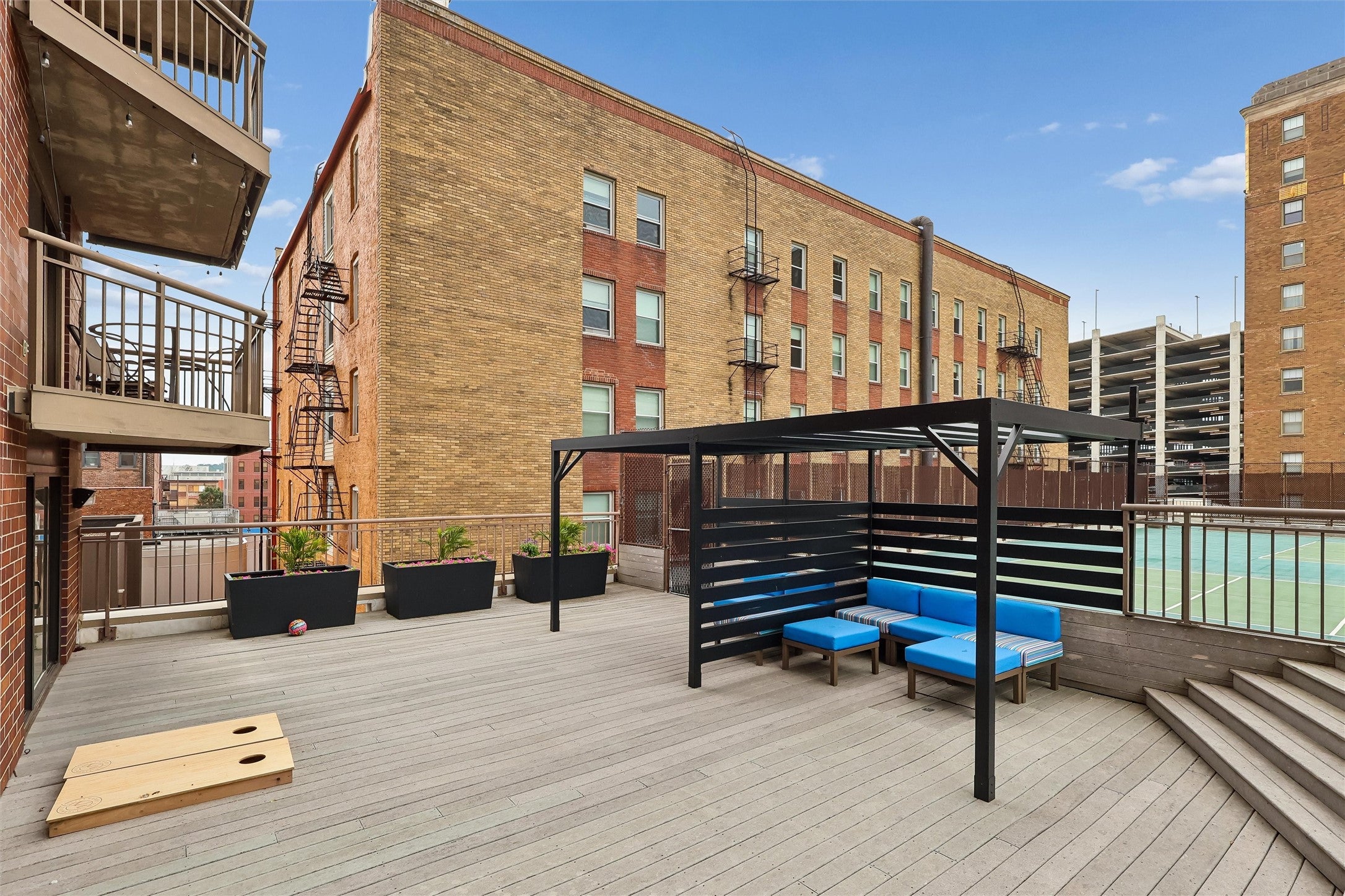 300 Walnut Street 1509