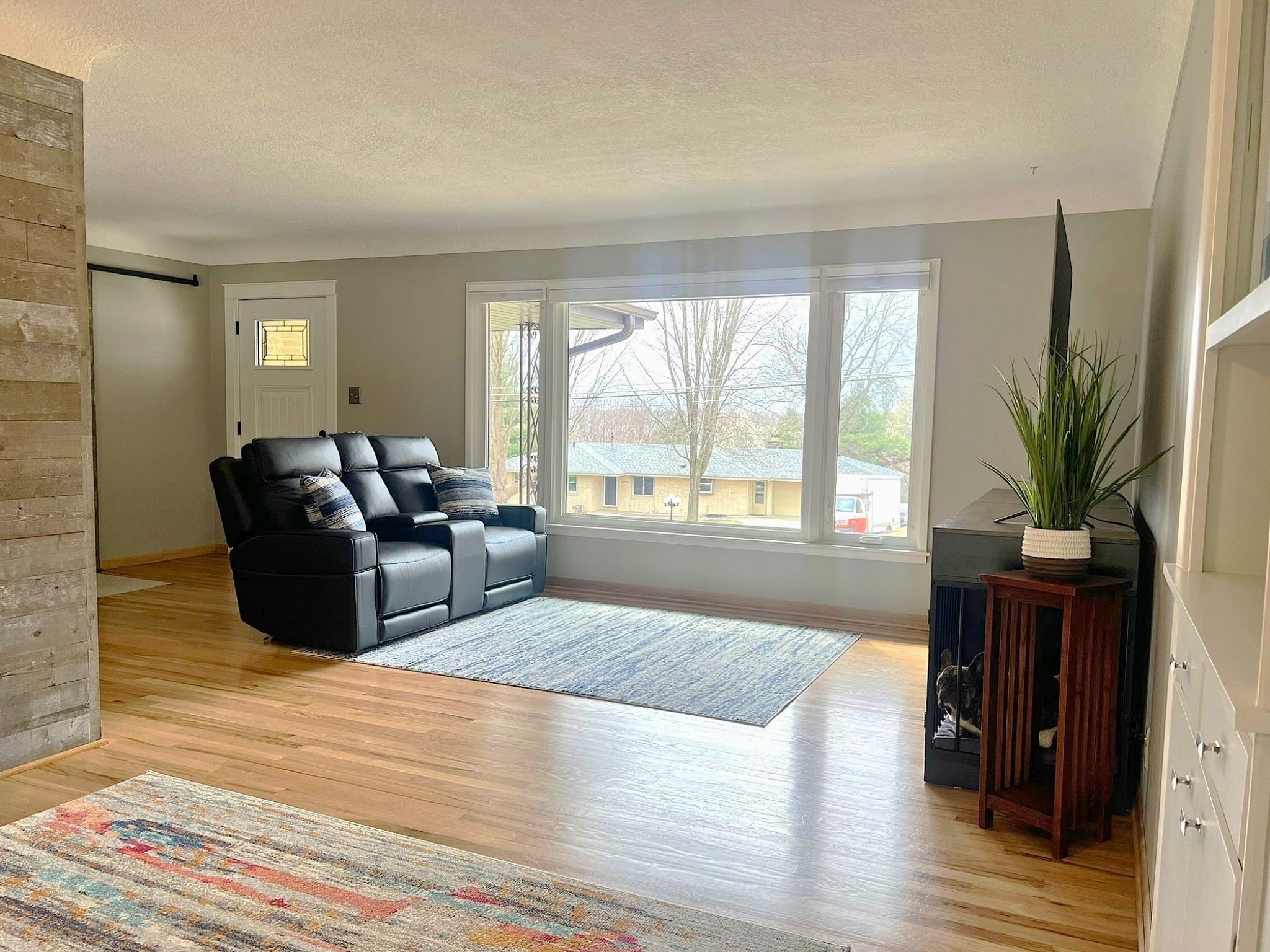 6735 NW Timberline Drive