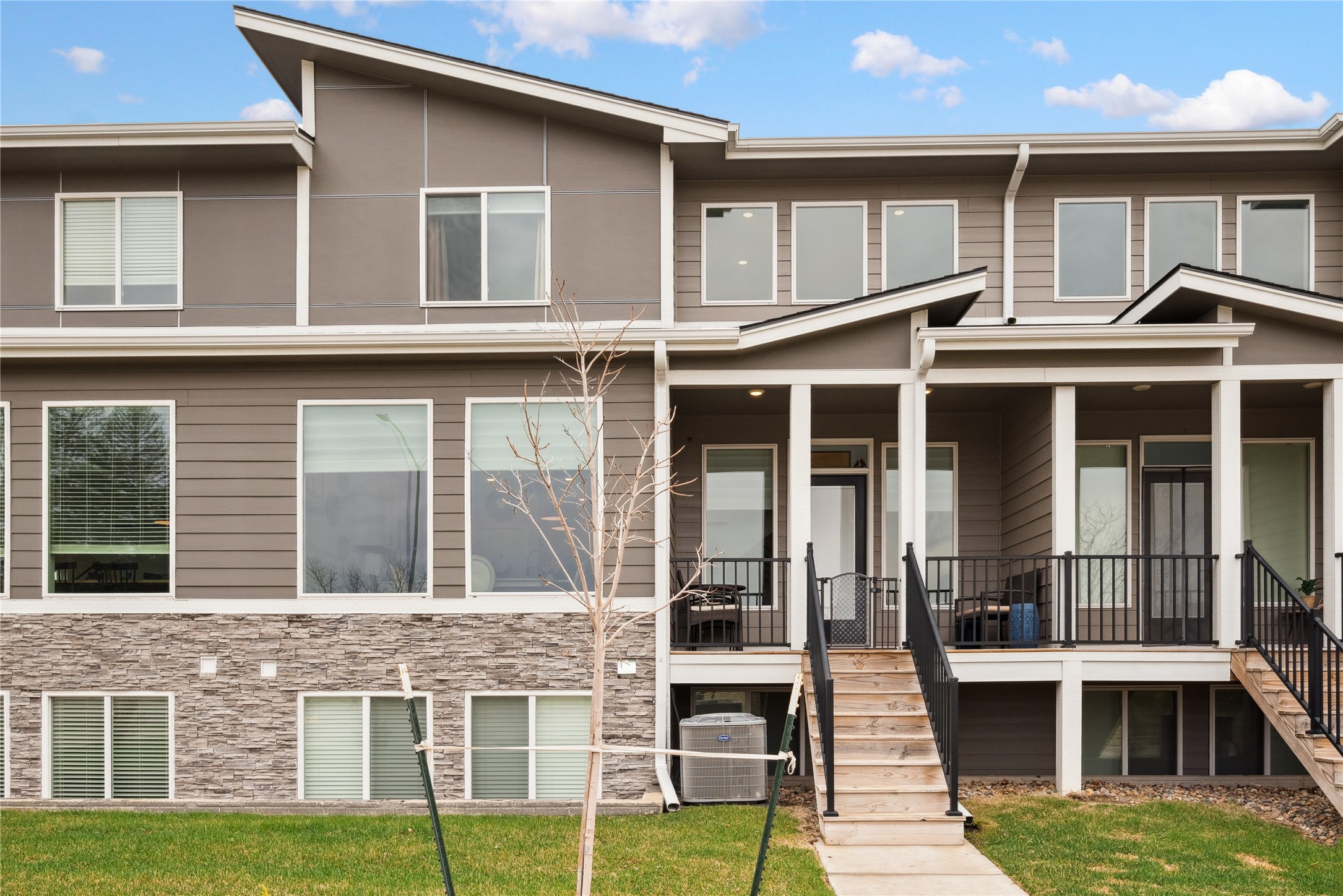 105 NW Prescott Lane, Grimes, Iowa image 2