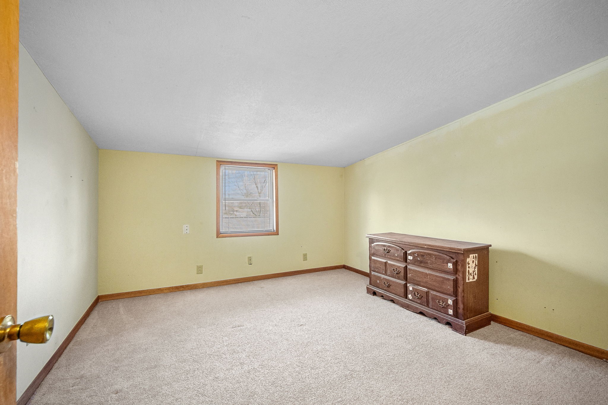 400 Center Avenue, Mitchellville, Iowa image 15