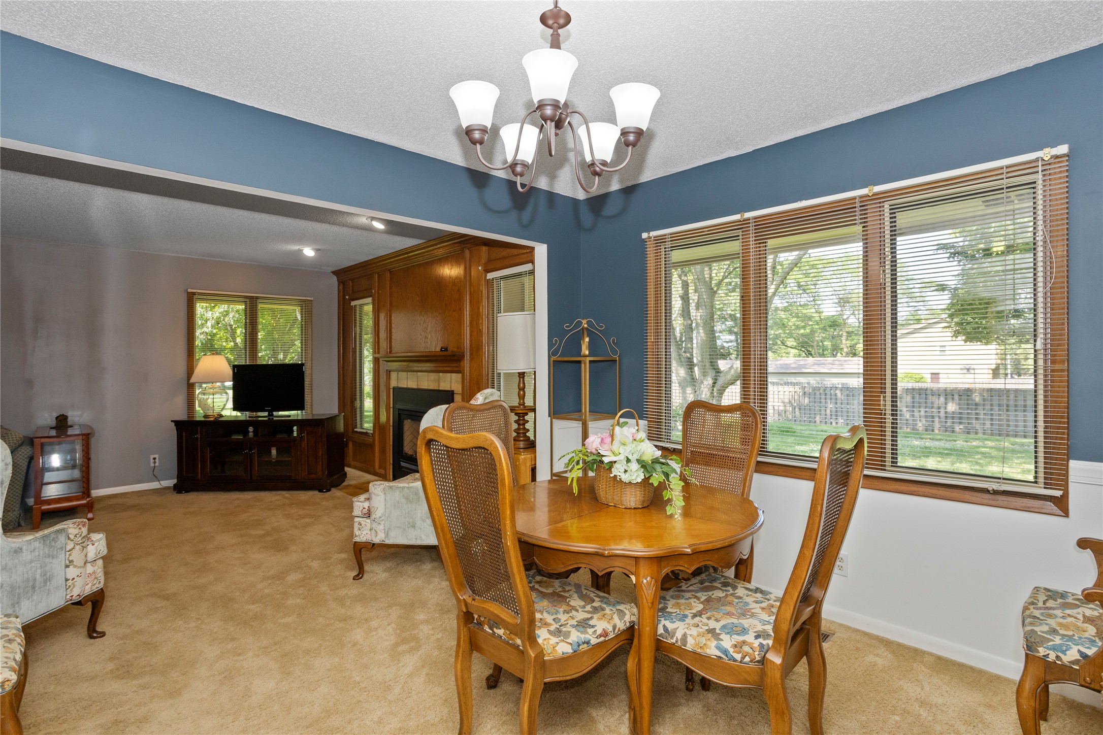 4516 77th Street, Urbandale, Iowa image 15
